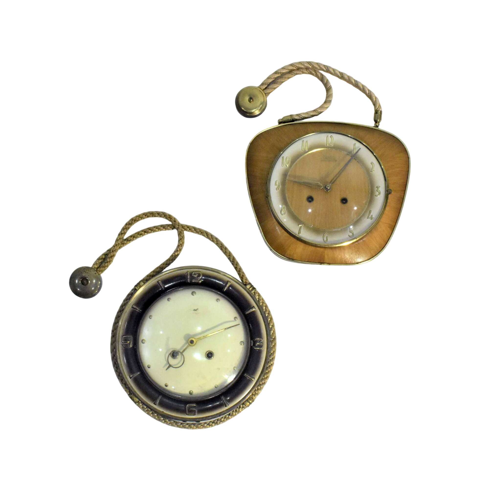 Horloges Suspendues - ZentRa® Franz Hermle & Sohne® État correct - 41,30 € Horloges Suspendues - ZentRa® Franz Hermle & Sohne® État correct reconditionné disponible sur Label Emmaüs