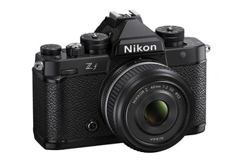 Hybride Nikon Z f + Z 40mm f/2 SE Bon état - 1614,88 € Hybride Nikon Z f + Z 40mm f/2 SE Bon état Nikon reconditionné disponible sur Darty