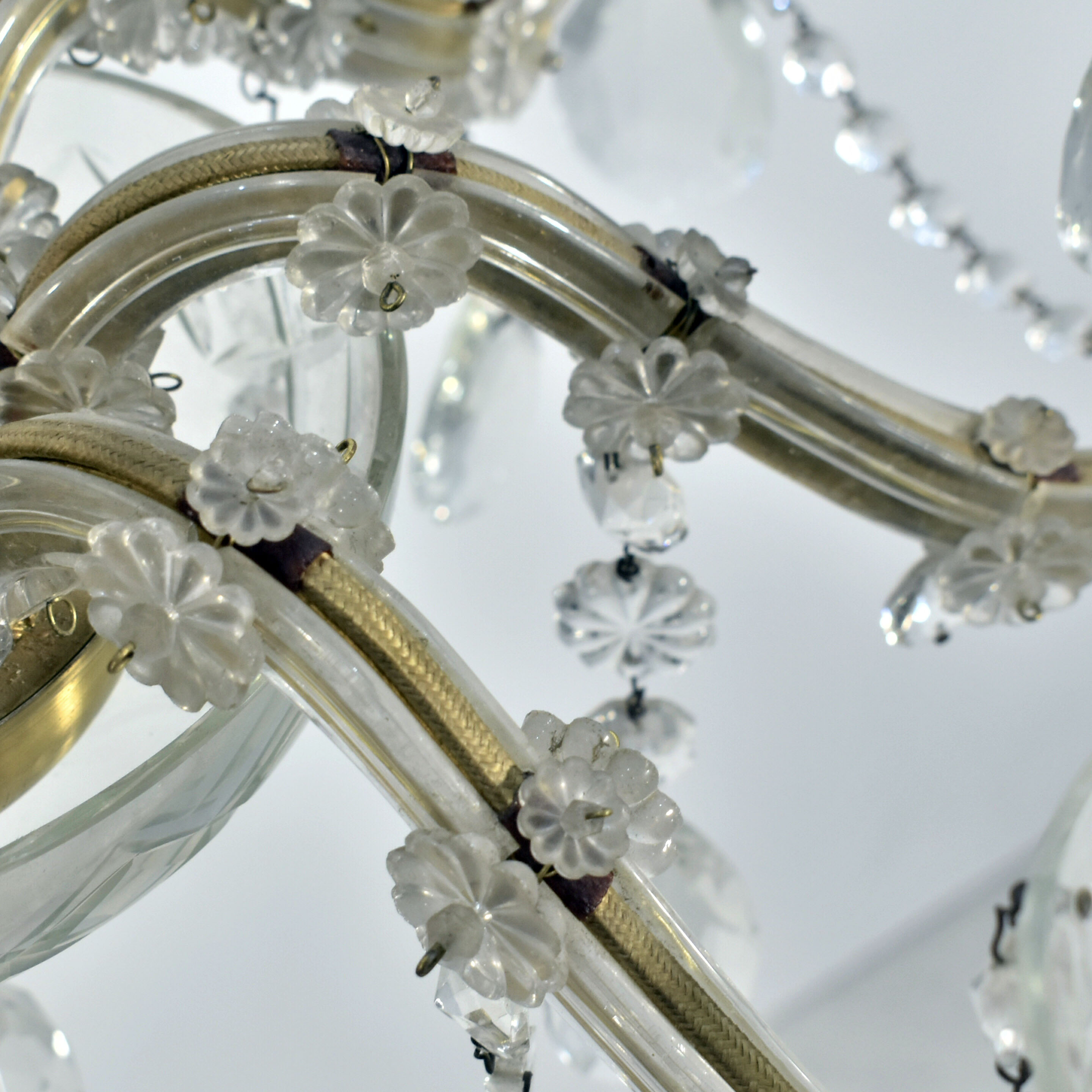 Voir photo 3 de Imposant Lustre de Luxe - Cristal de Bohême - Glassexport® Imposant Lustre de Luxe - Cristal de Bohême - Glassexport® Bon état reconditionné photo 3
