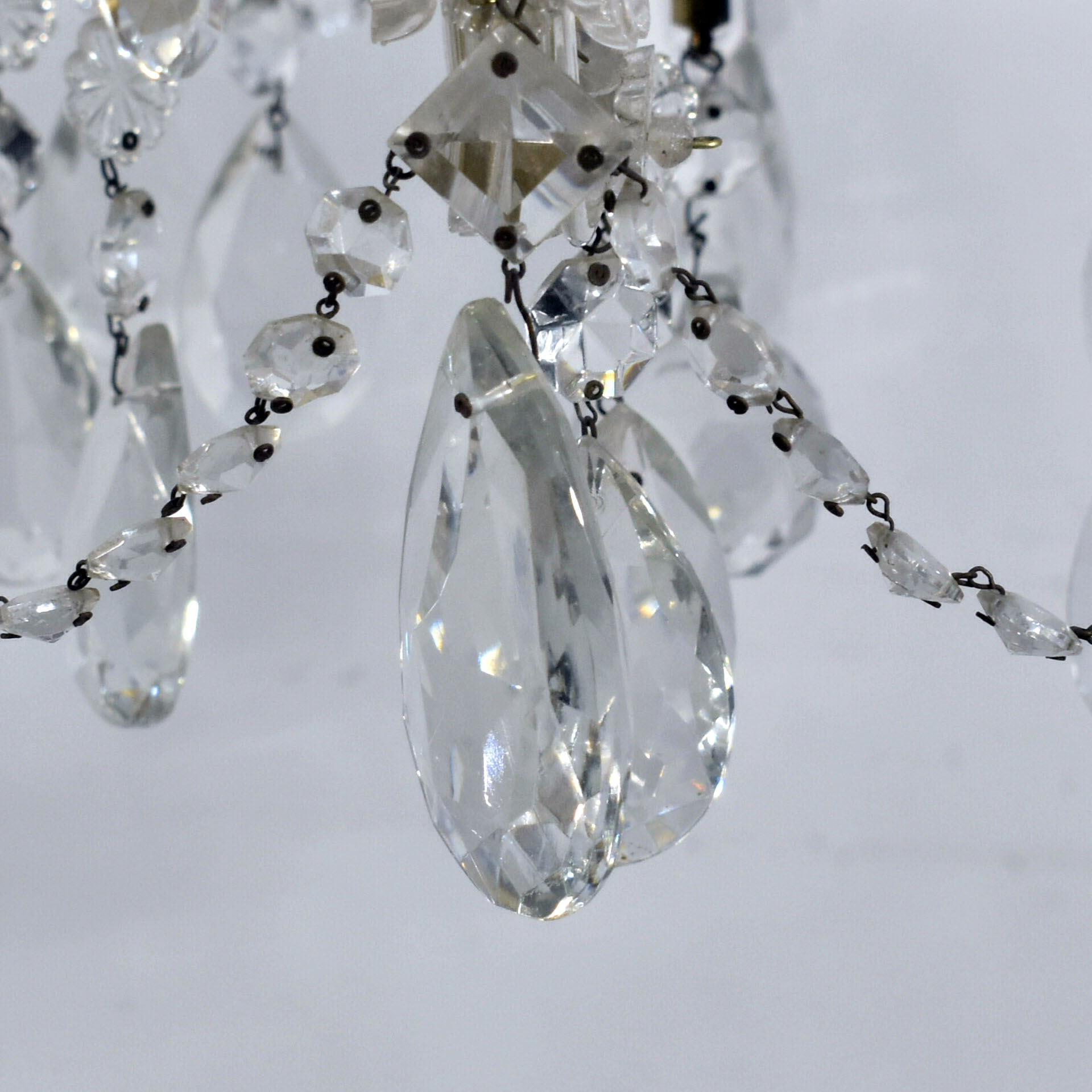 Voir photo 4 de Imposant Lustre de Luxe - Cristal de Bohême - Glassexport® Imposant Lustre de Luxe - Cristal de Bohême - Glassexport® Bon état reconditionné photo 4