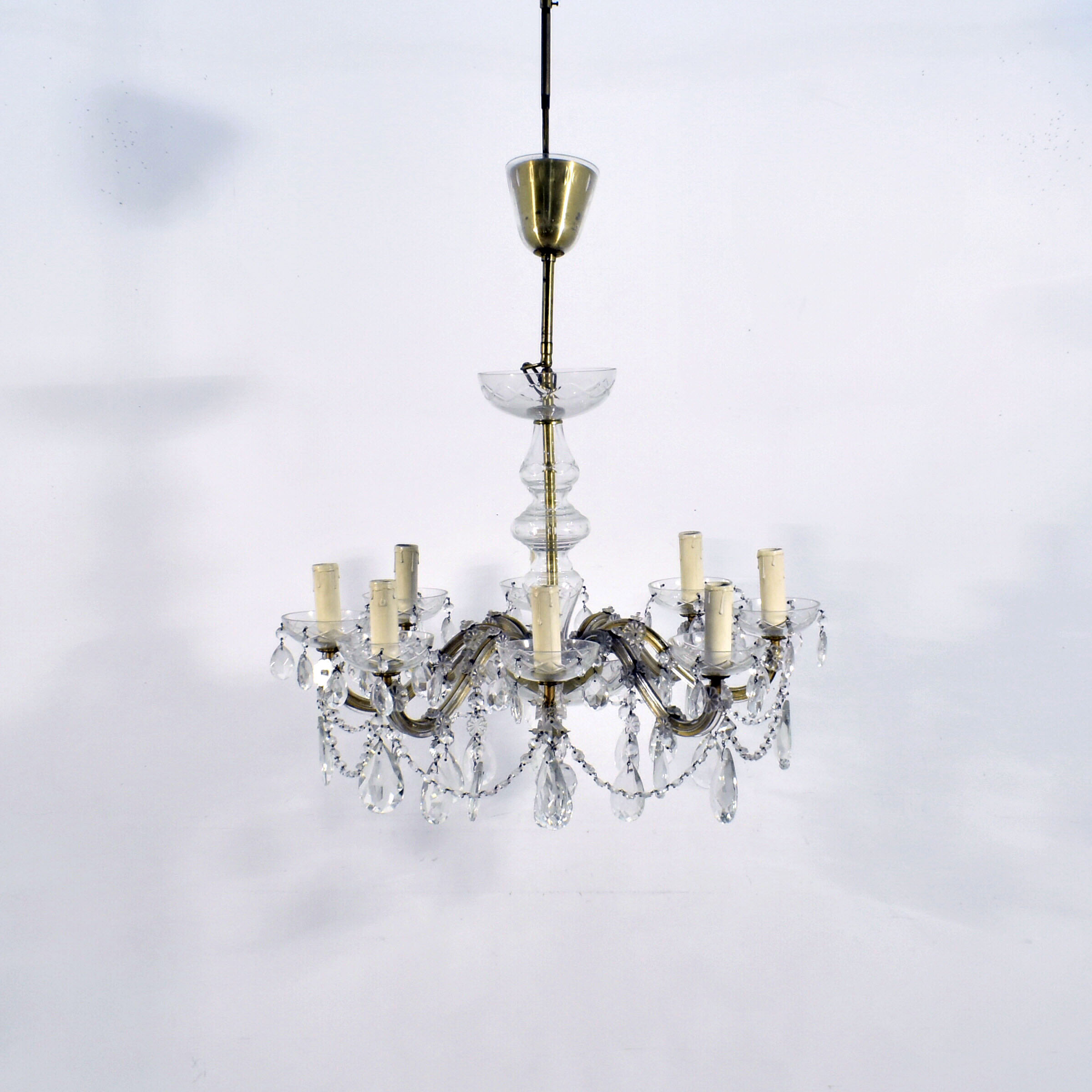 Acheter Imposant Lustre de Luxe - Cristal de Bohême - Glassexport® Bon état - 279,30 € Imposant Lustre de Luxe - Cristal de Bohême - Glassexport® Bon état reconditionné disponible sur Label Emmaüs