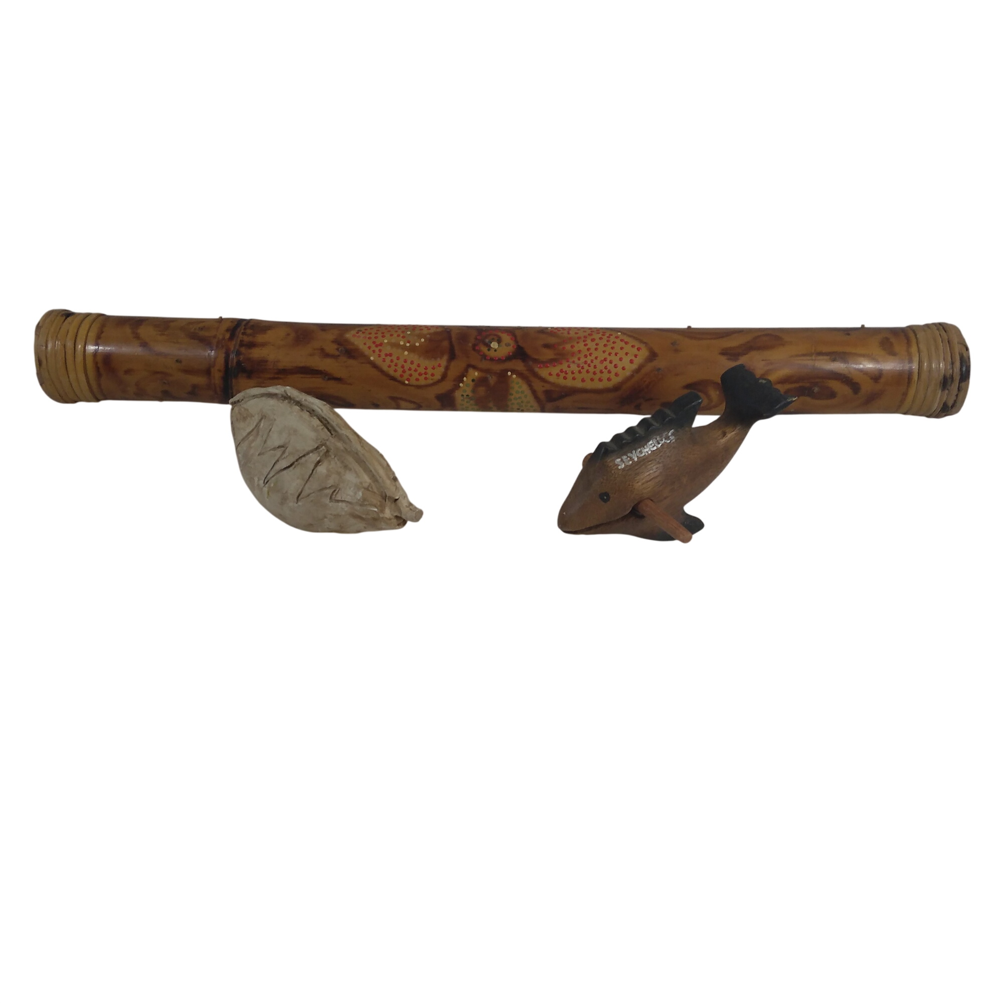 Instruments de musique, bâton de pluie, maracas et dauphin en bois Très bon état - 25,00 € Instruments de musique, bâton de pluie, maracas et dauphin en bois Très bon état reconditionné disponible sur Label Emmaüs