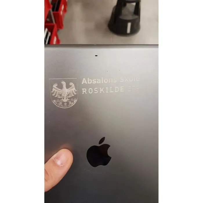 IPAD AIR 16GO NOIR GRAVURE A LARRIERE refurbished - 112,28 € IPAD AIR 16GO NOIR GRAVURE A LARRIERE refurbished reconditionné disponible sur Cdiscount Seconde Vie