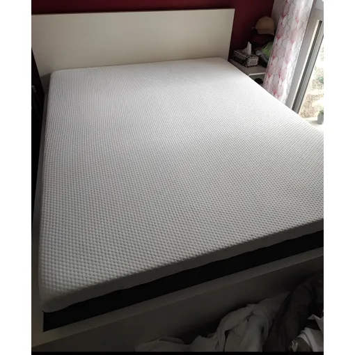 Je vends mon matelas 160/200cm la marque EMMA, Bon état reconditionné disponible sur Rakuten