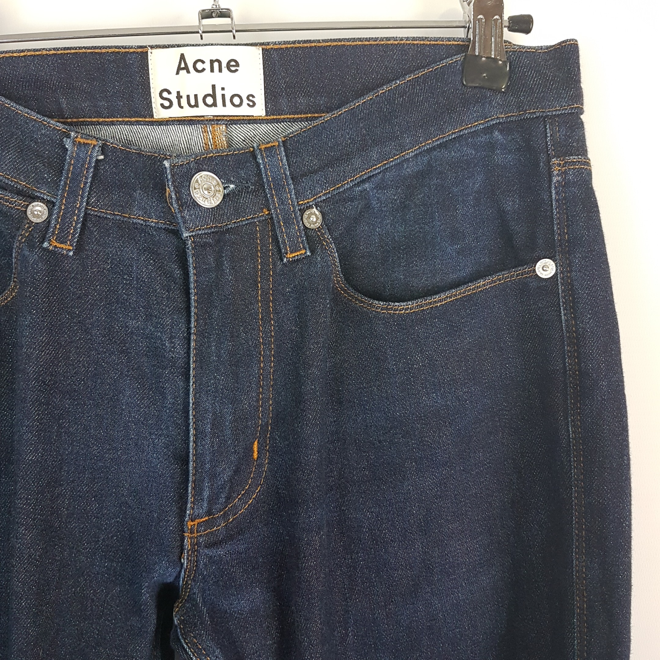 Voir photo 2 de Jean - Acne Studios - 40 Jean - Acne Studios - 40 Très bon état reconditionné photo 2