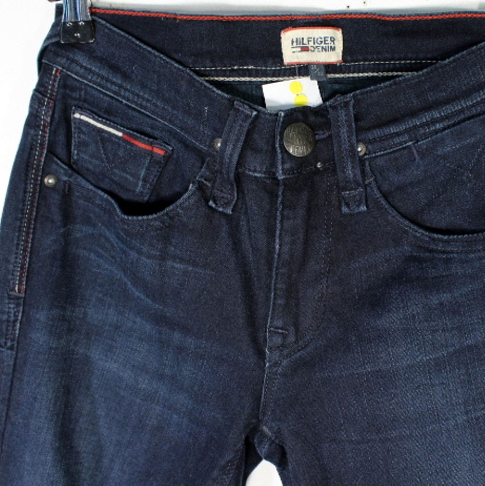 Voir photo 4 de Jean Bleu Brute Fille Ado TOMMY HILFIGER DENIM Taille Estimé 16ANS Jean Bleu Brute Fille Ado TOMMY HILFIGER DENIM Taille Estimé 16ANS Bon état reconditionné photo 4