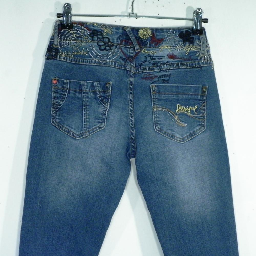 Voir photo 3 de Jean Femme Bleu DESIGUAL Taille Estimé 32 Jean Femme Bleu DESIGUAL Taille Estimé 32 reconditionné photo 3