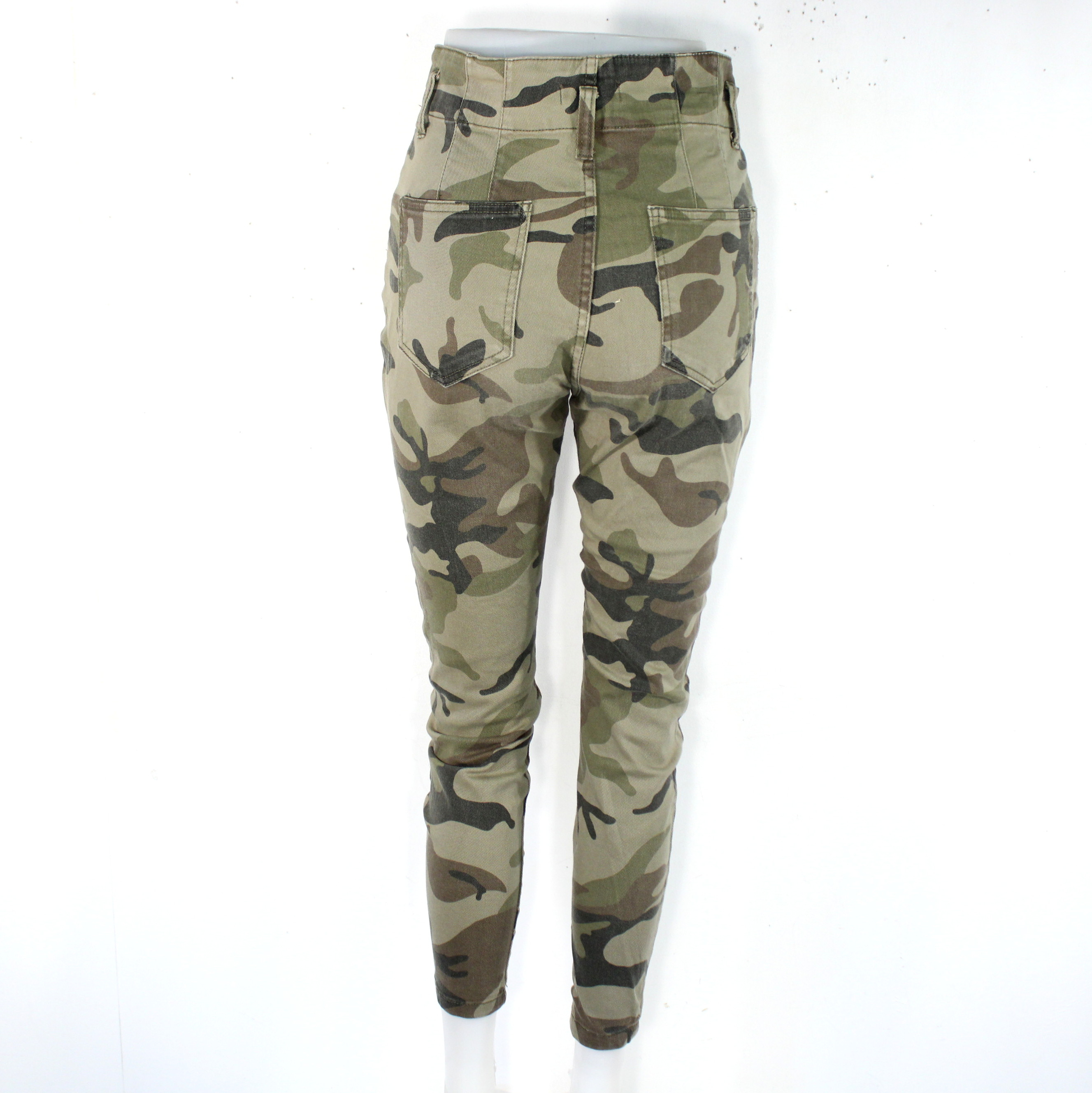 Voir photo 3 de Jean Femme Kaki Militaire BERSHKA Taille 38 Jean Femme Kaki Militaire BERSHKA Taille 38 Très bon état reconditionné photo 3