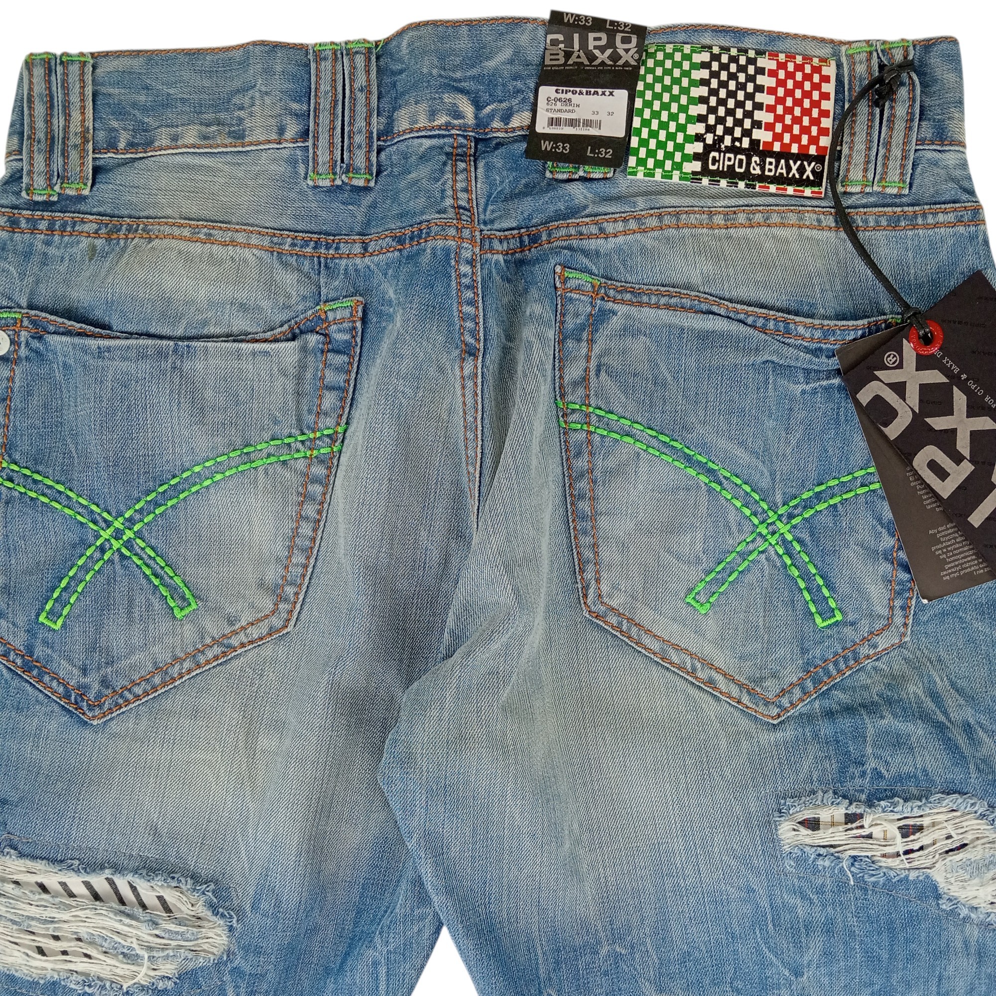 Voir photo 4 de Jean - homme - marque Cipo & Baxx - coupe longue - couleur bleu clair - taille US W33/L32 - FR 42 Jean - homme - marque Cipo & Baxx - coupe longue - couleur bleu clair - taille US W33/L32 - FR 42 Parfait état reconditionné photo 4