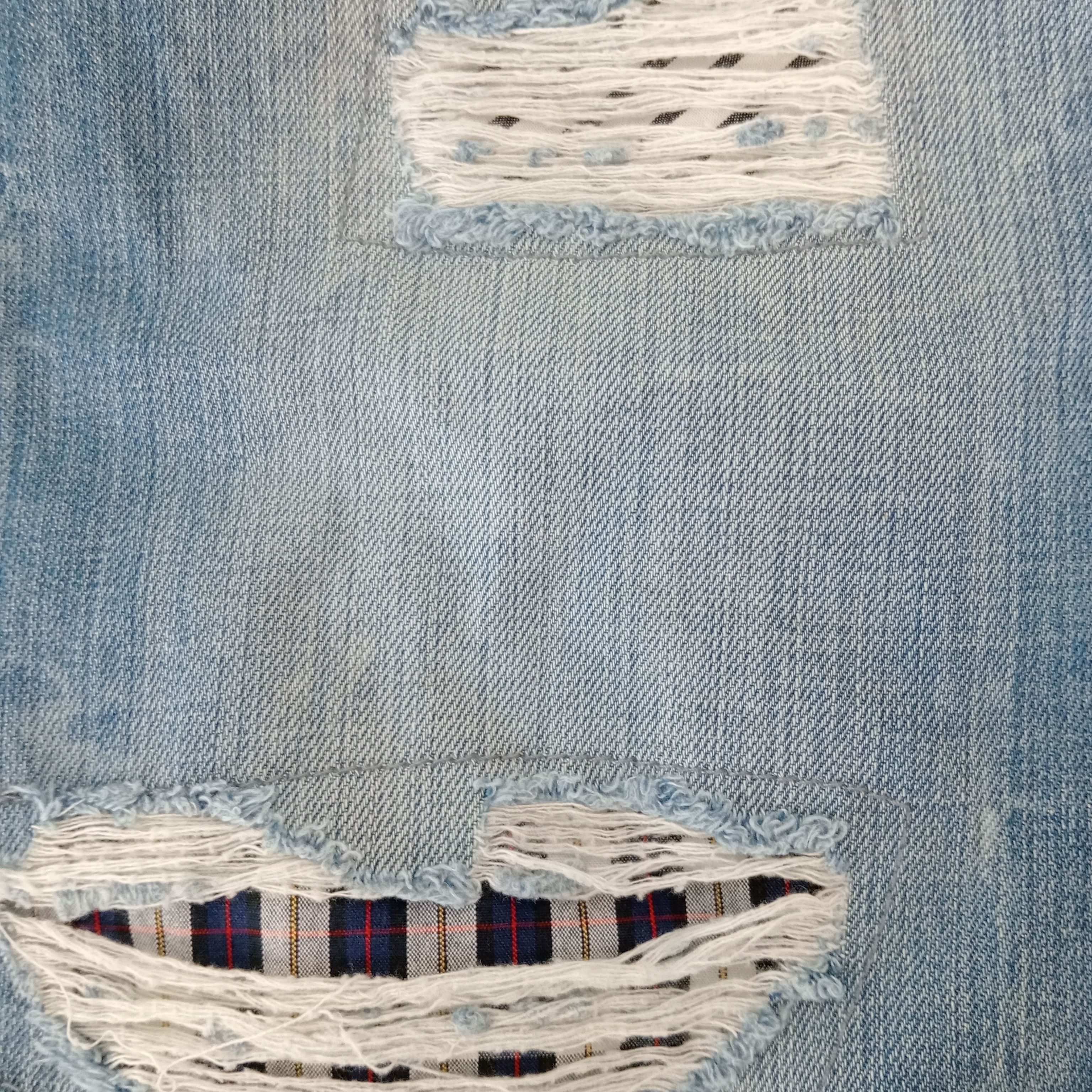 Voir photo 5 de Jean - homme - marque Cipo & Baxx - coupe longue - couleur bleu clair - taille US W33/L32 - FR 42 Jean - homme - marque Cipo & Baxx - coupe longue - couleur bleu clair - taille US W33/L32 - FR 42 Parfait état reconditionné photo 5