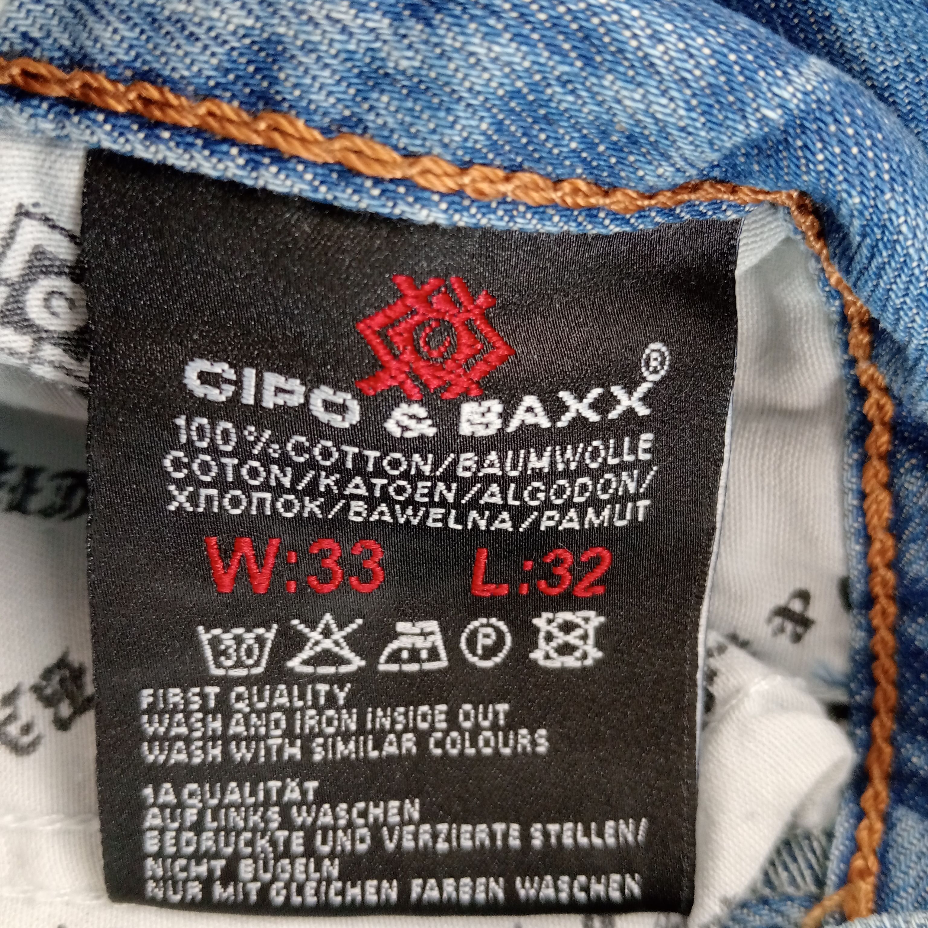 Voir photo 9 de Jean - homme - marque Cipo & Baxx - coupe longue - couleur bleu clair - taille US W33/L32 - FR 42 Jean - homme - marque Cipo & Baxx - coupe longue - couleur bleu clair - taille US W33/L32 - FR 42 Parfait état reconditionné photo 9
