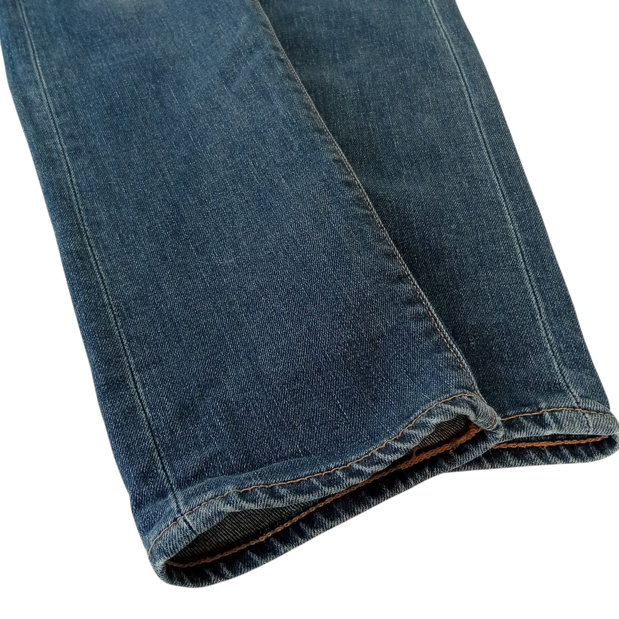 Voir photo 5 de Jean - homme - marque Levi's - coupe longue - couleur bleu foncé - taille US W29/L34 - FR 36 Jean - homme - marque Levi's - coupe longue - couleur bleu foncé - taille US W29/L34 - FR 36 Très bon état reconditionné photo 5