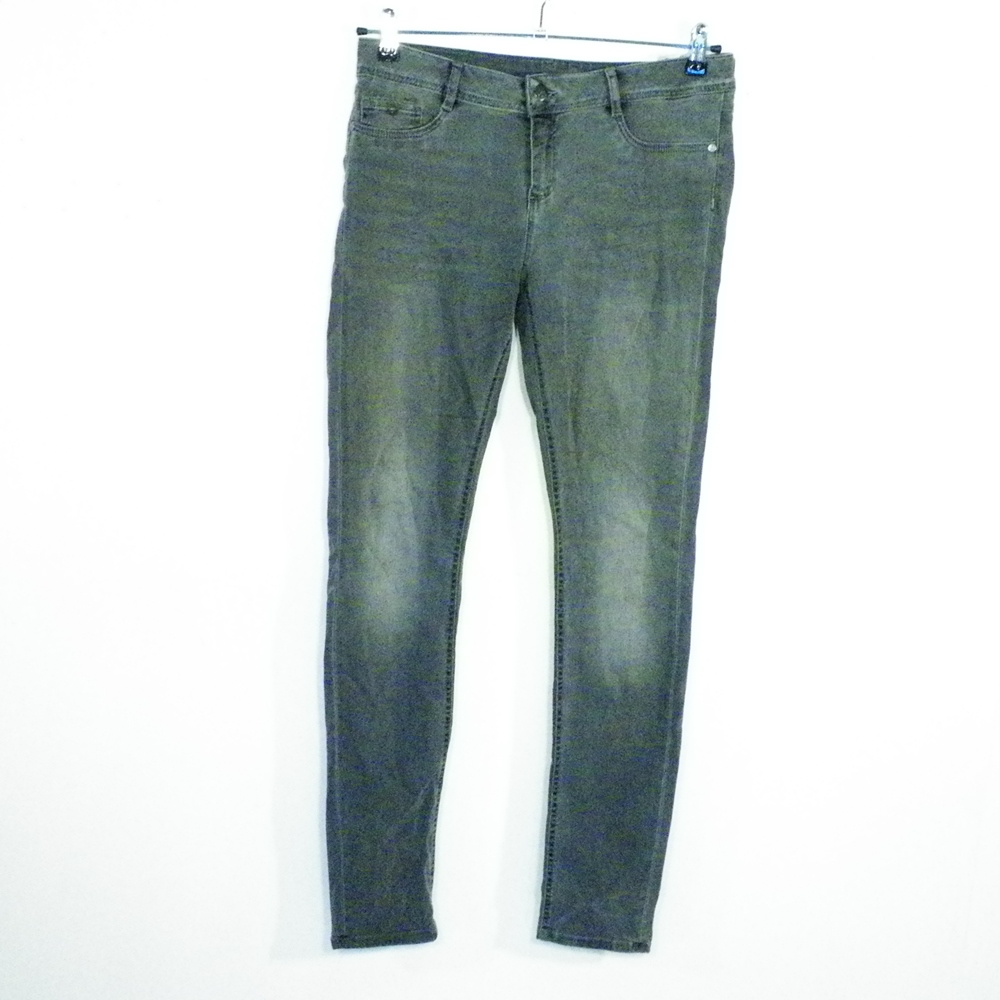 Acheter Jean's Femme Gris KAPORAL T 40. Bon état - 10,50 € Jean's Femme Gris KAPORAL T 40. Bon état reconditionné disponible sur Label Emmaüs