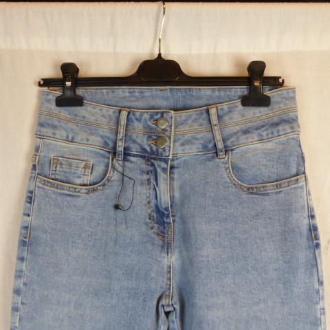 Voir photo 3 de Jeans- 36 Jeans- 36 Parfait état reconditionné photo 3