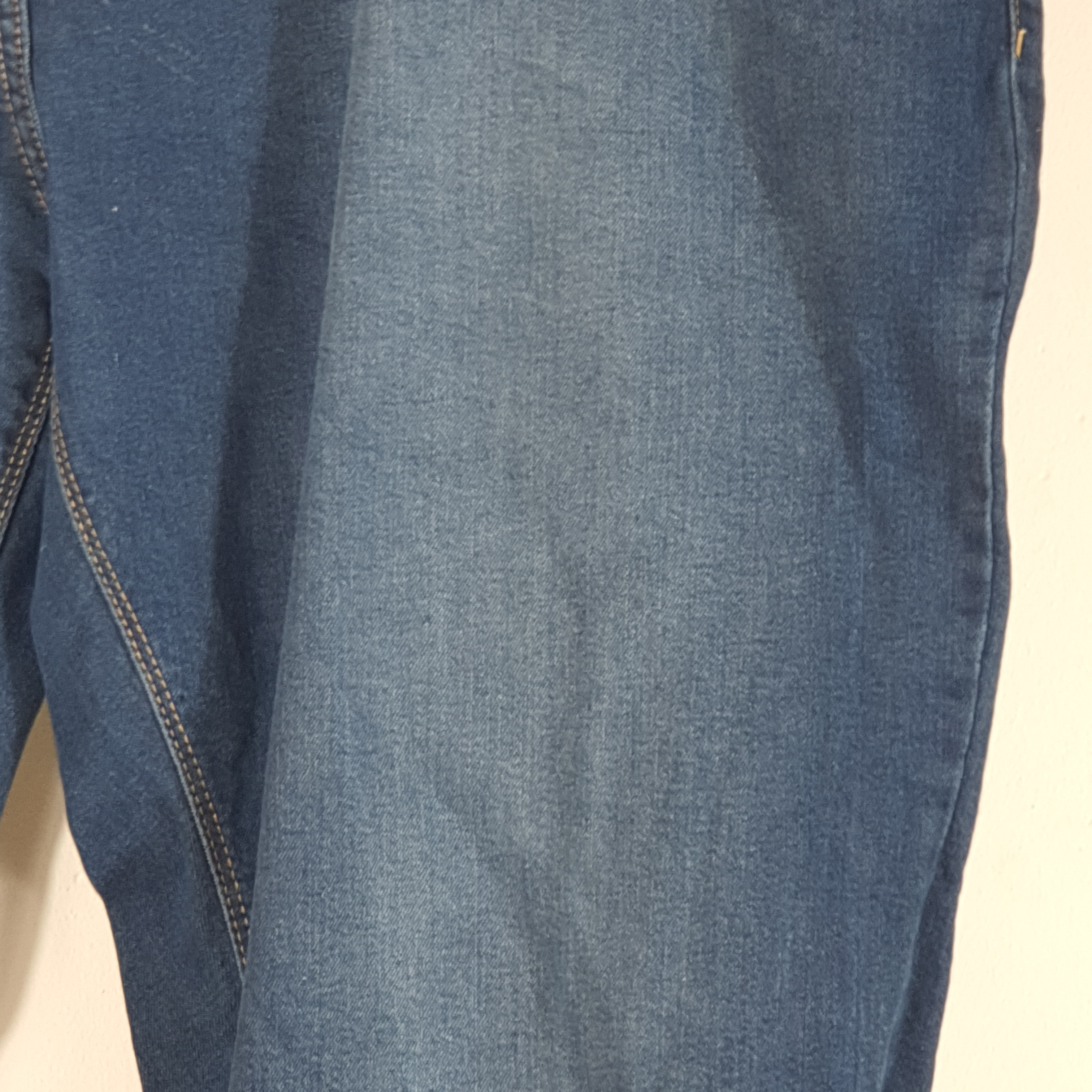 Voir photo 4 de Jeans femme - Up2Fashion - 56 Jeans femme - Up2Fashion - 56 État correct reconditionné photo 4