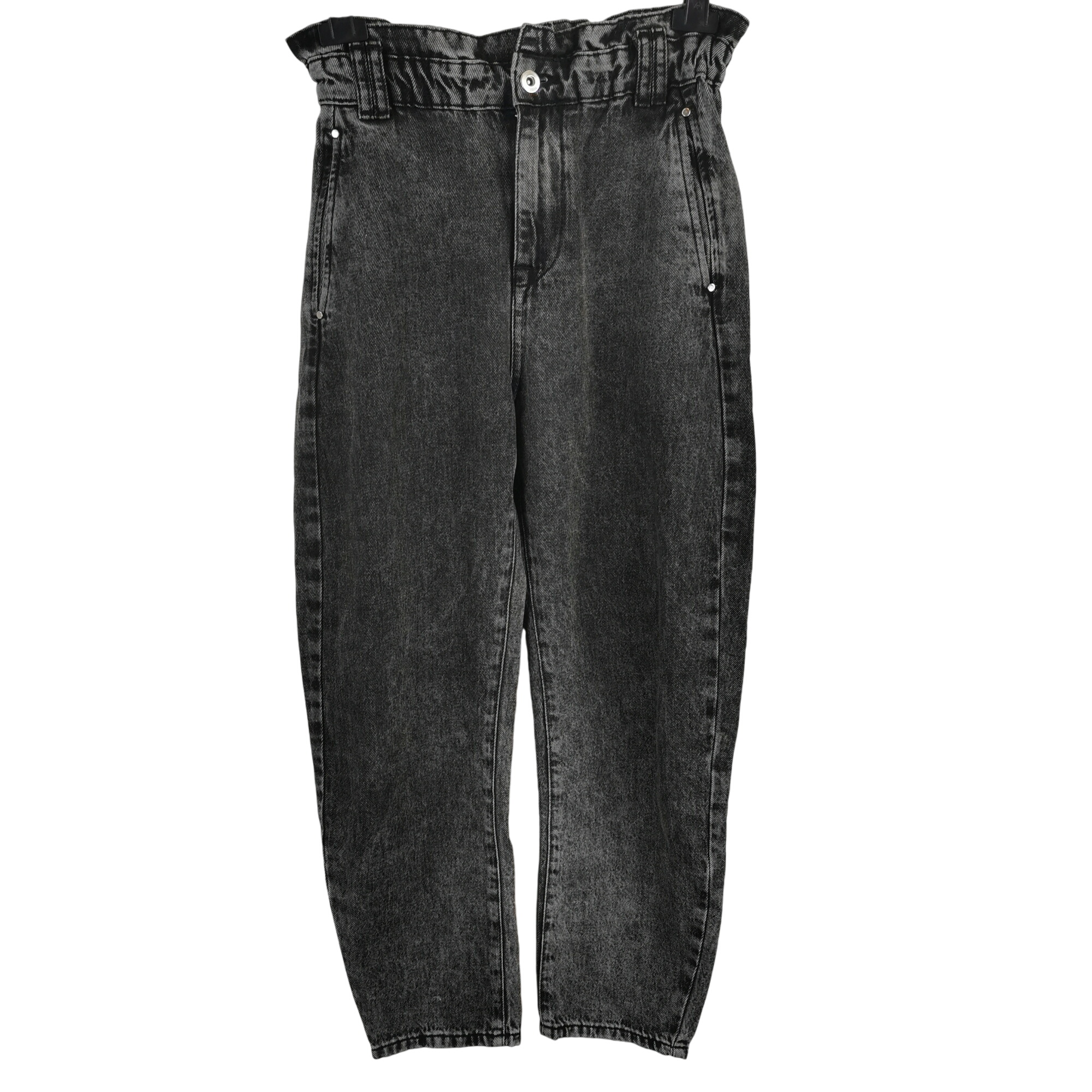 Acheter Jeans ZARA T36 Très bon état - 11,00 € Jeans ZARA T36 Très bon état reconditionné disponible sur Label Emmaüs