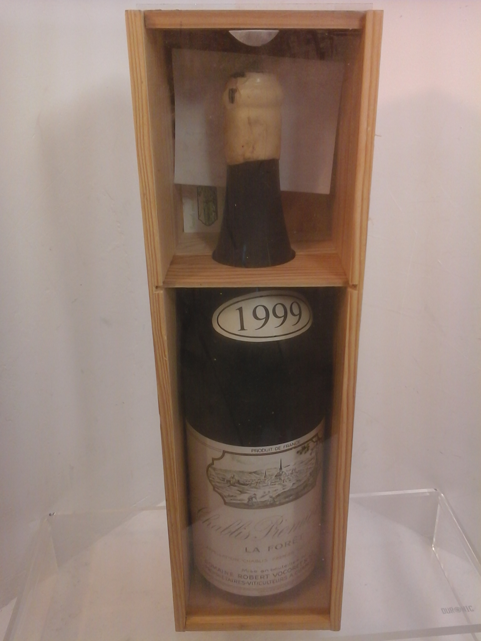 Voir photo 6 de JEROBOAM 3 L CHABLIS 1ER CRU 1999 LA FORET (bouteille vide en coffret bois vitrine. JEROBOAM 3 L CHABLIS 1ER CRU 1999 LA FORET (bouteille vide en coffret bois vitrine. Parfait état reconditionné photo 6
