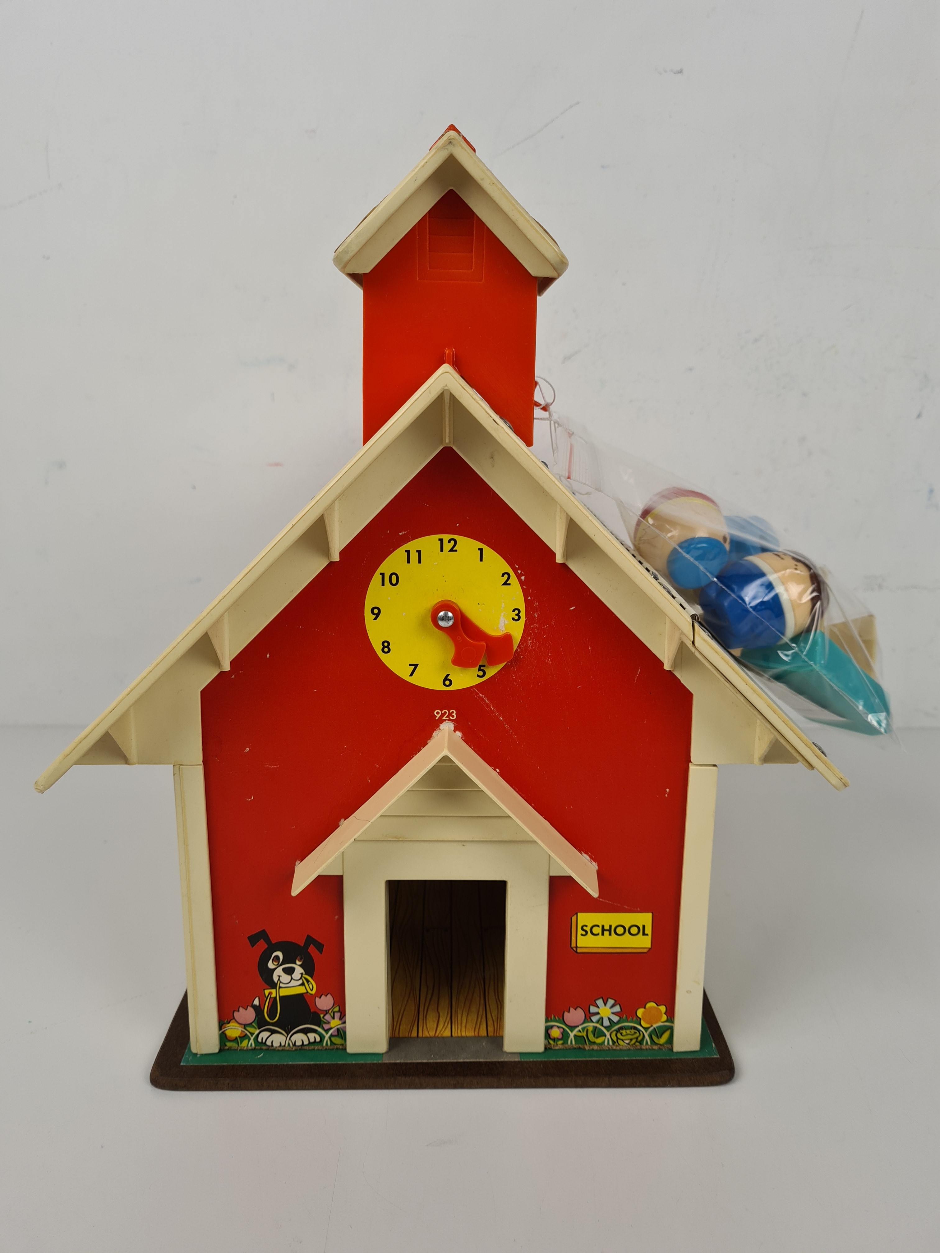 Voir photo 4 de Jeu anciens - La maison avec les figurines - vintage - Fisher Price - 3 ans + Jeu anciens - La maison avec les figurines - vintage - Fisher Price - 3 ans + Bon état reconditionné photo 4