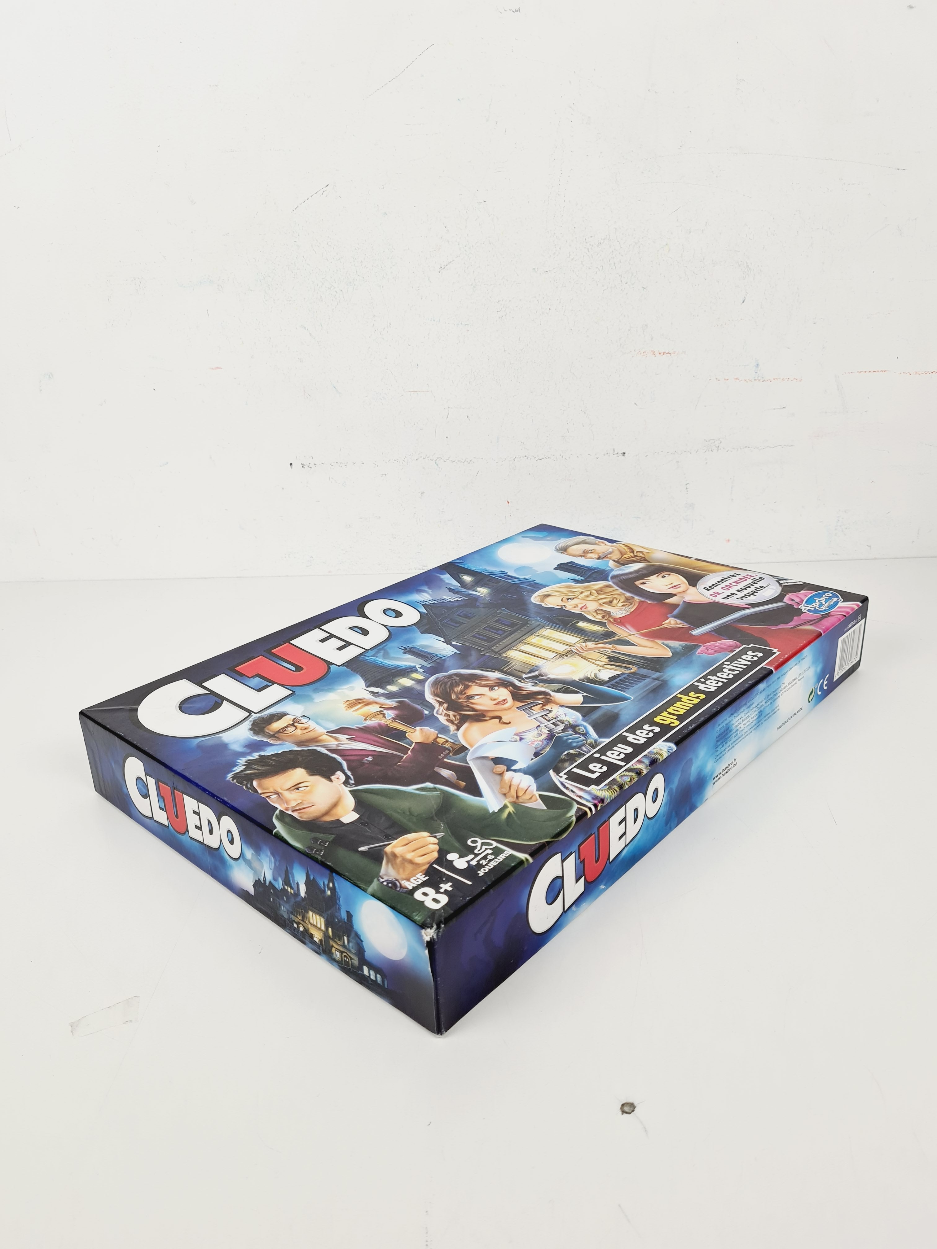 Voir photo 2 de Jeu d'enquête - Cluedo Le jeu des grands détectives - Hasbro Gaming - 8 ans + Jeu d'enquête - Cluedo Le jeu des grands détectives - Hasbro Gaming - 8 ans + Bon état reconditionné photo 2