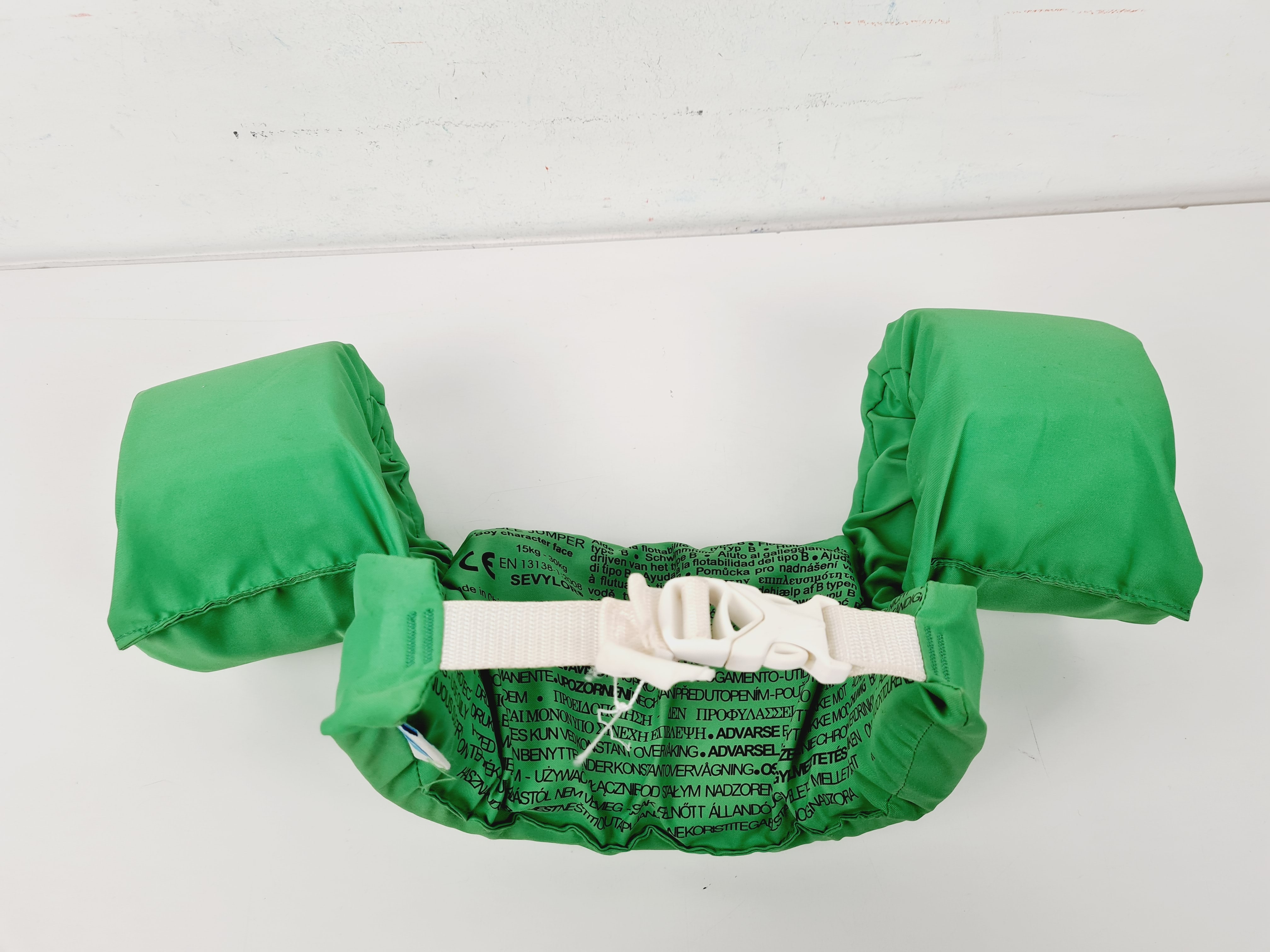 Voir photo 2 de Jeu d'extérieur - Brassière aquatique vert pour enfant - Sevylor - 15/30 Kg Jeu d'extérieur - Brassière aquatique vert pour enfant - Sevylor - 15/30 Kg Bon état reconditionné photo 2