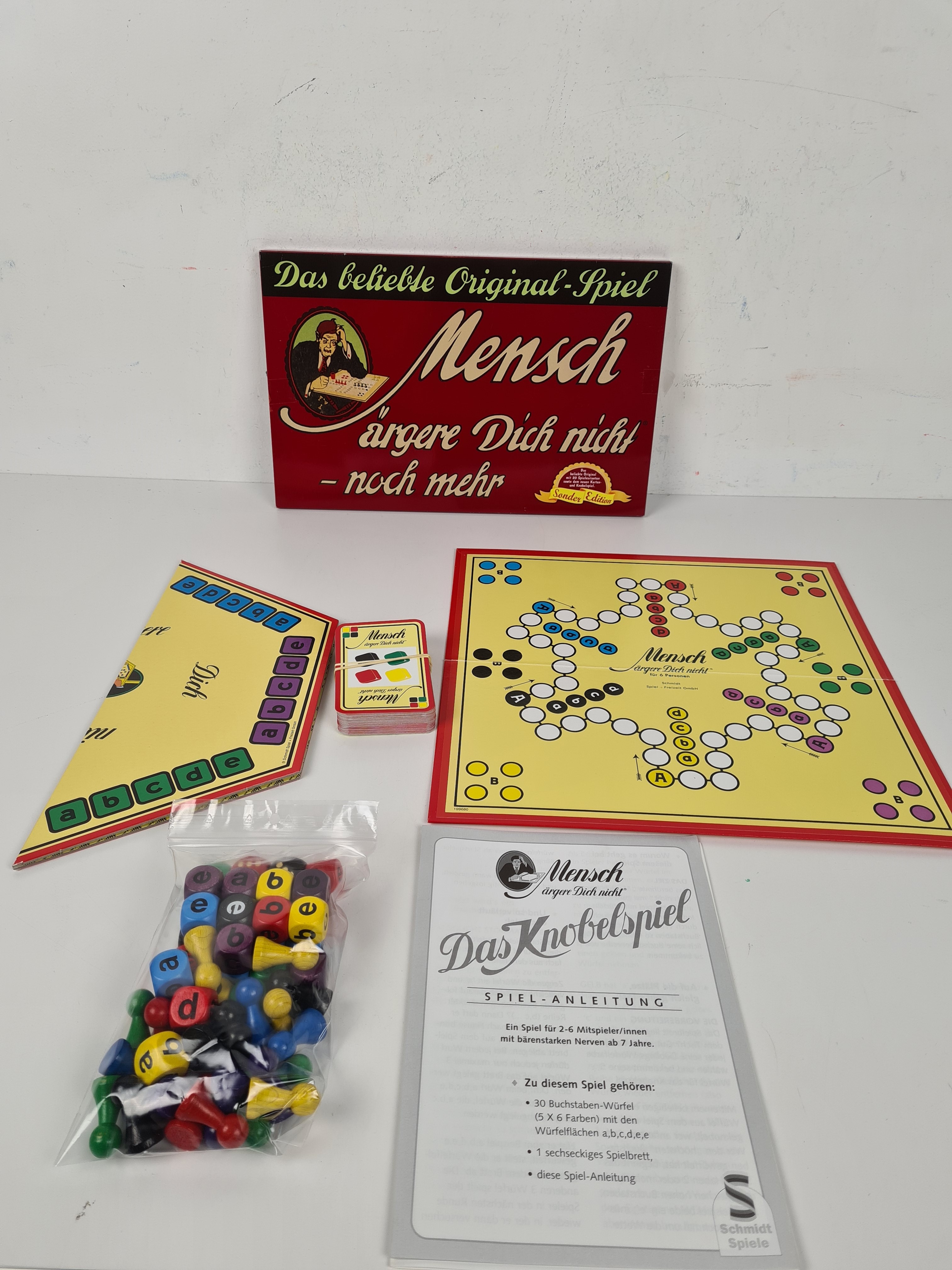 Voir photo 6 de Jeu de anciens - Mensch Ärgere Dich Nicht - Allemand - Schmidt Spiele Jeu de anciens - Mensch Ärgere Dich Nicht - Allemand - Schmidt Spiele Bon état reconditionné photo 6