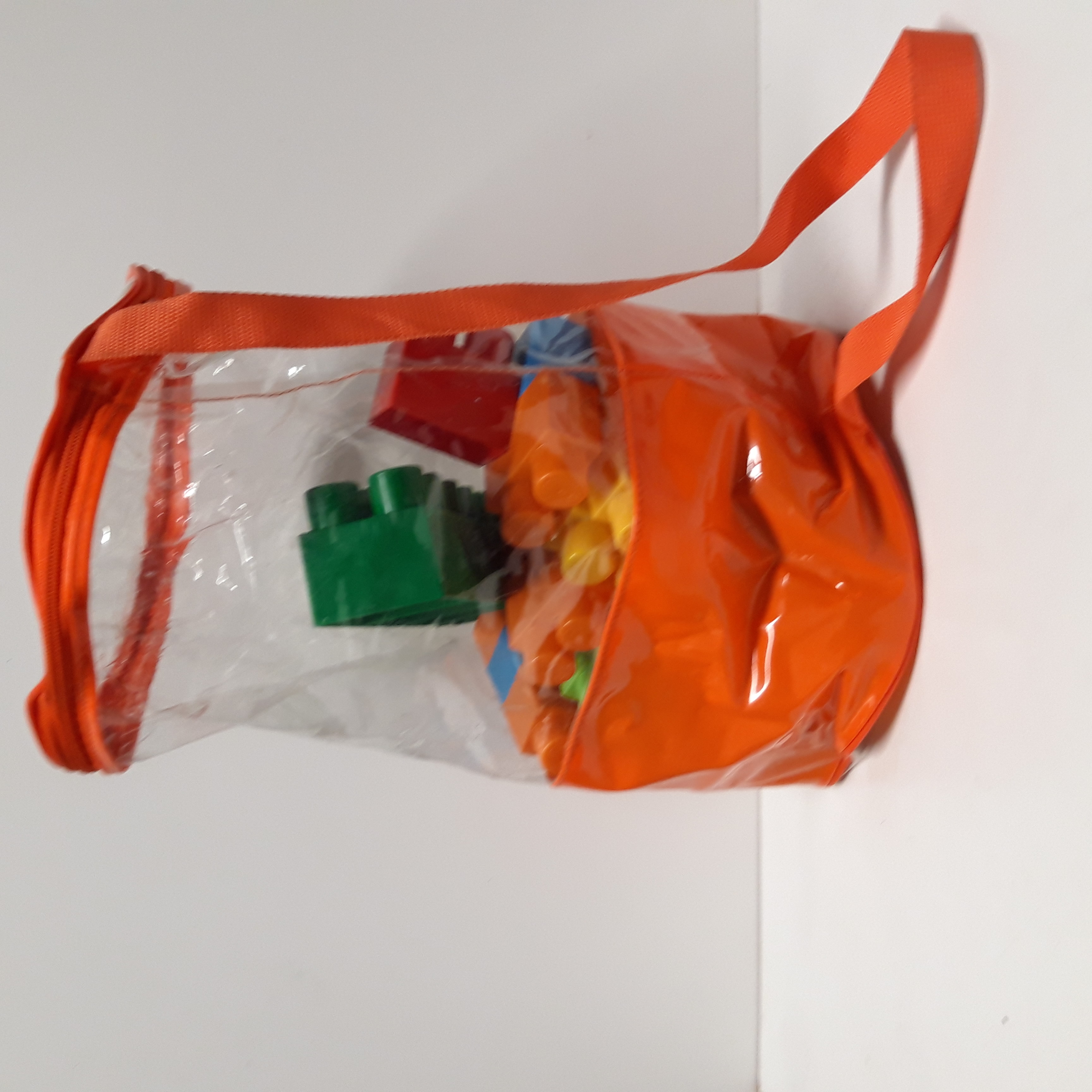 Voir photo 2 de Jeu de construction en plastique (dans sac à dos plastique transparent) 45 pièces Jeu de construction en plastique (dans sac à dos plastique transparent) 45 pièces Bon état reconditionné photo 2