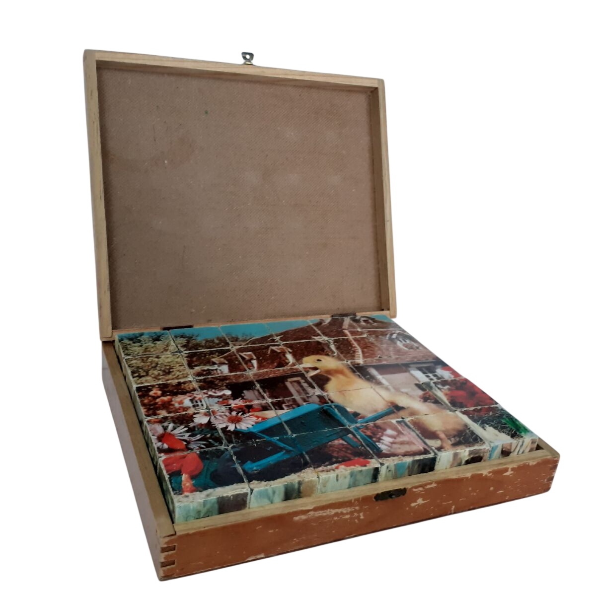 Acheter Jeu de cubes Saturnin - 4 Visuels différents - ORTF Bon état - 10,00 € Jeu de cubes Saturnin - 4 Visuels différents - ORTF Bon état reconditionné disponible sur Label Emmaüs