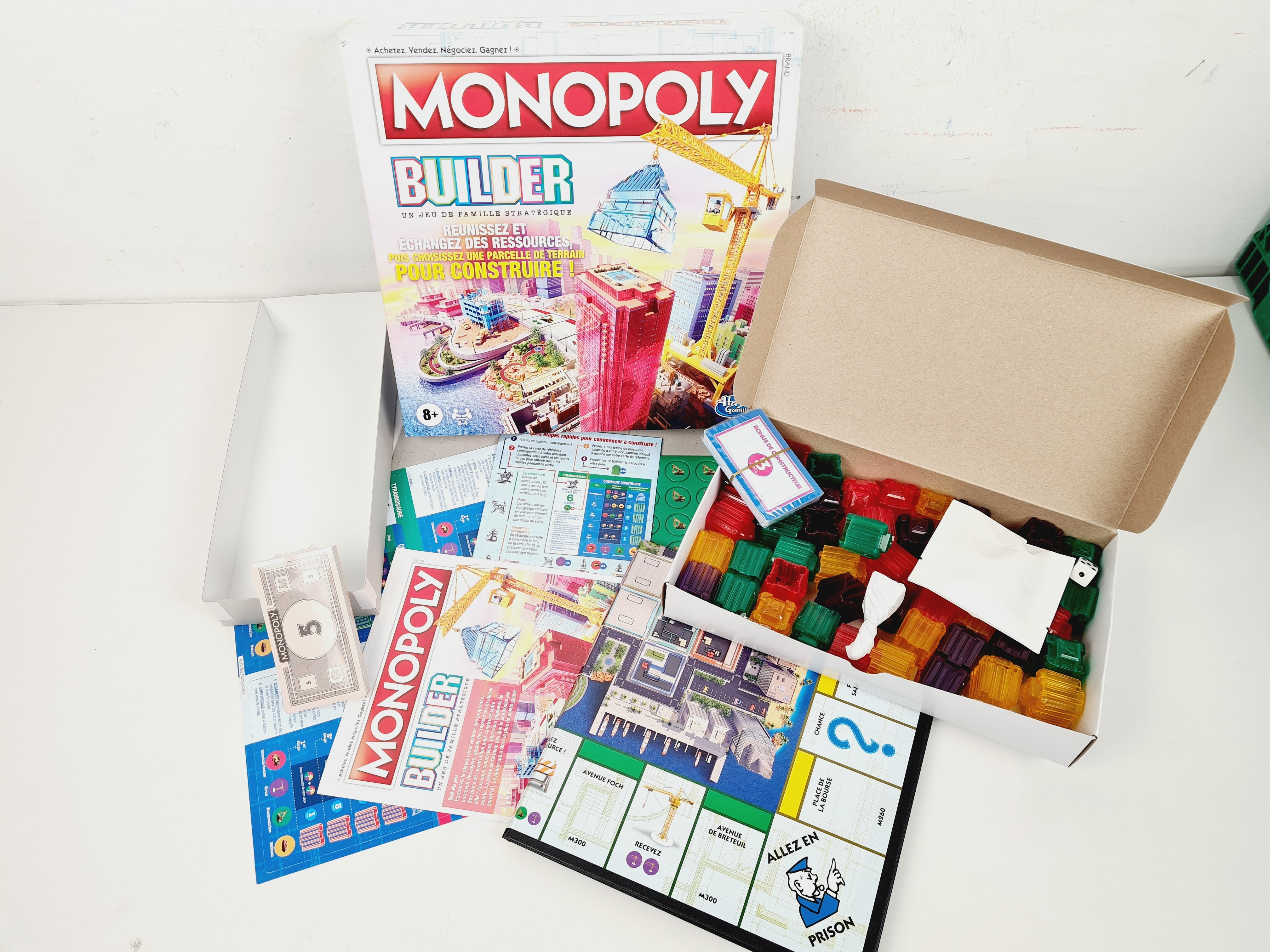 Voir photo 4 de Jeu de gestion de ressource - Monopoly Builder - Hasbro Gaming - 8 ans + Jeu de gestion de ressource - Monopoly Builder - Hasbro Gaming - 8 ans + Bon état reconditionné photo 4
