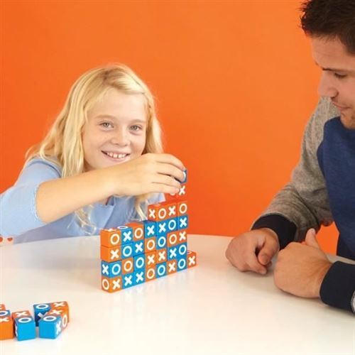 Jeu de société - CADEAU MAESTRO - Tic Tac Toe géant - 2 joueurs ou plus - Intérieur - 3 ans et plus État correct Blue Orange reconditionné disponible sur Fnac