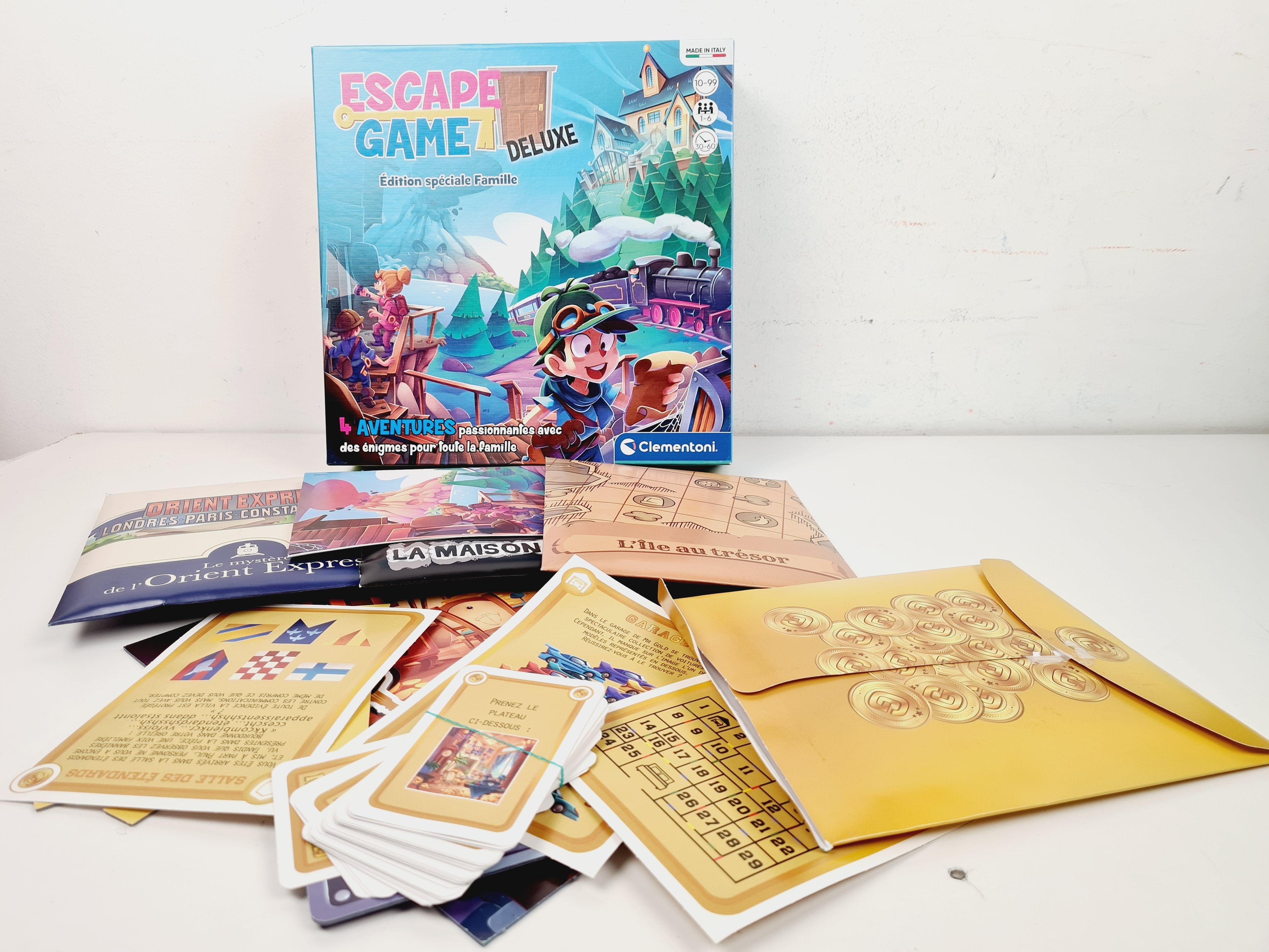 Voir photo 3 de Jeu de société - Escape Game Deluxe - Clementoni - 10 ans + Jeu de société - Escape Game Deluxe - Clementoni - 10 ans + Bon état reconditionné photo 3