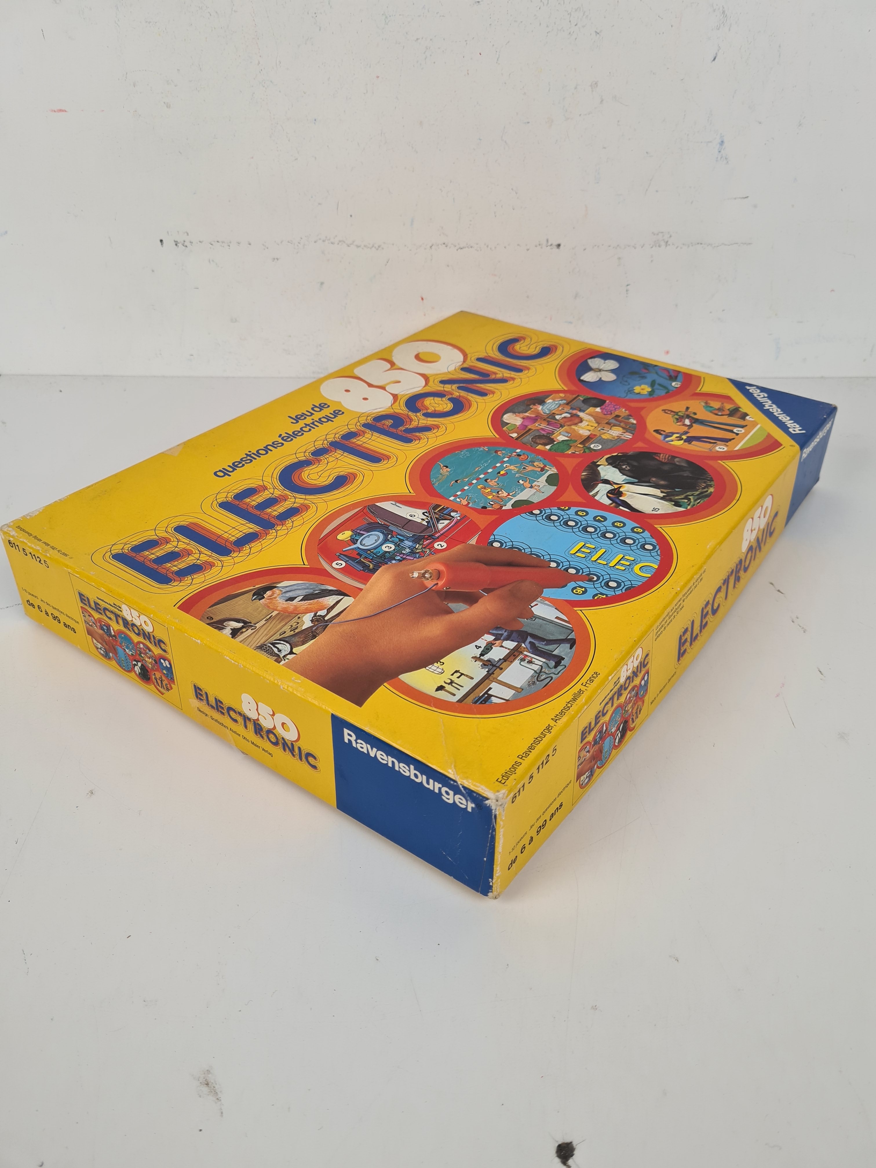 Voir photo 7 de Jeu éducatif ancien - Jeu de questions électrique 850, electronic - Ravensburger - 6 ans+ Jeu éducatif ancien - Jeu de questions électrique 850, electronic - Ravensburger - 6 ans+ Bon état reconditionné photo 7