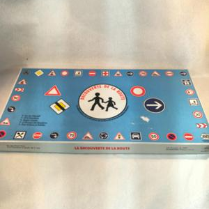 Jeu "La découverte de la route" - SMT Bon état - 20,00 € Jeu "La découverte de la route" - SMT Bon état reconditionné disponible sur Label Emmaüs