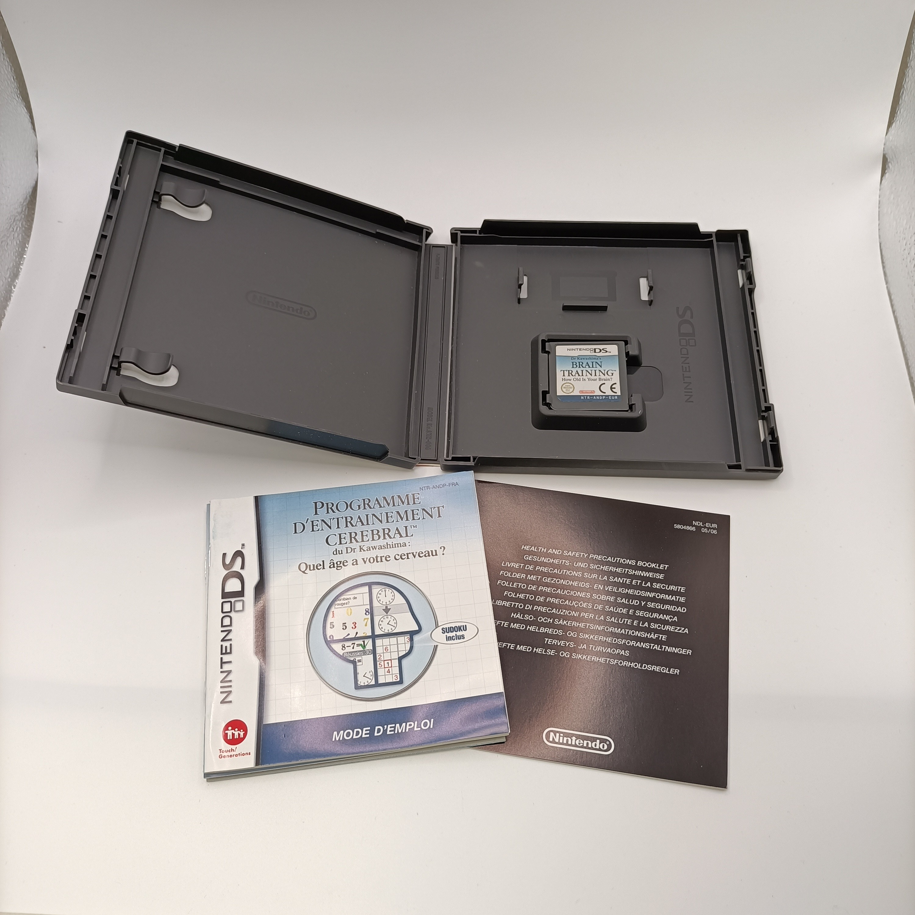 Voir photo 4 de Jeu Nintendo DS Programme d'entraînement cérébral Dr Kawashima complet avec notice Jeu Nintendo DS Programme d'entraînement cérébral Dr Kawashima complet avec notice Très bon état reconditionné photo 4