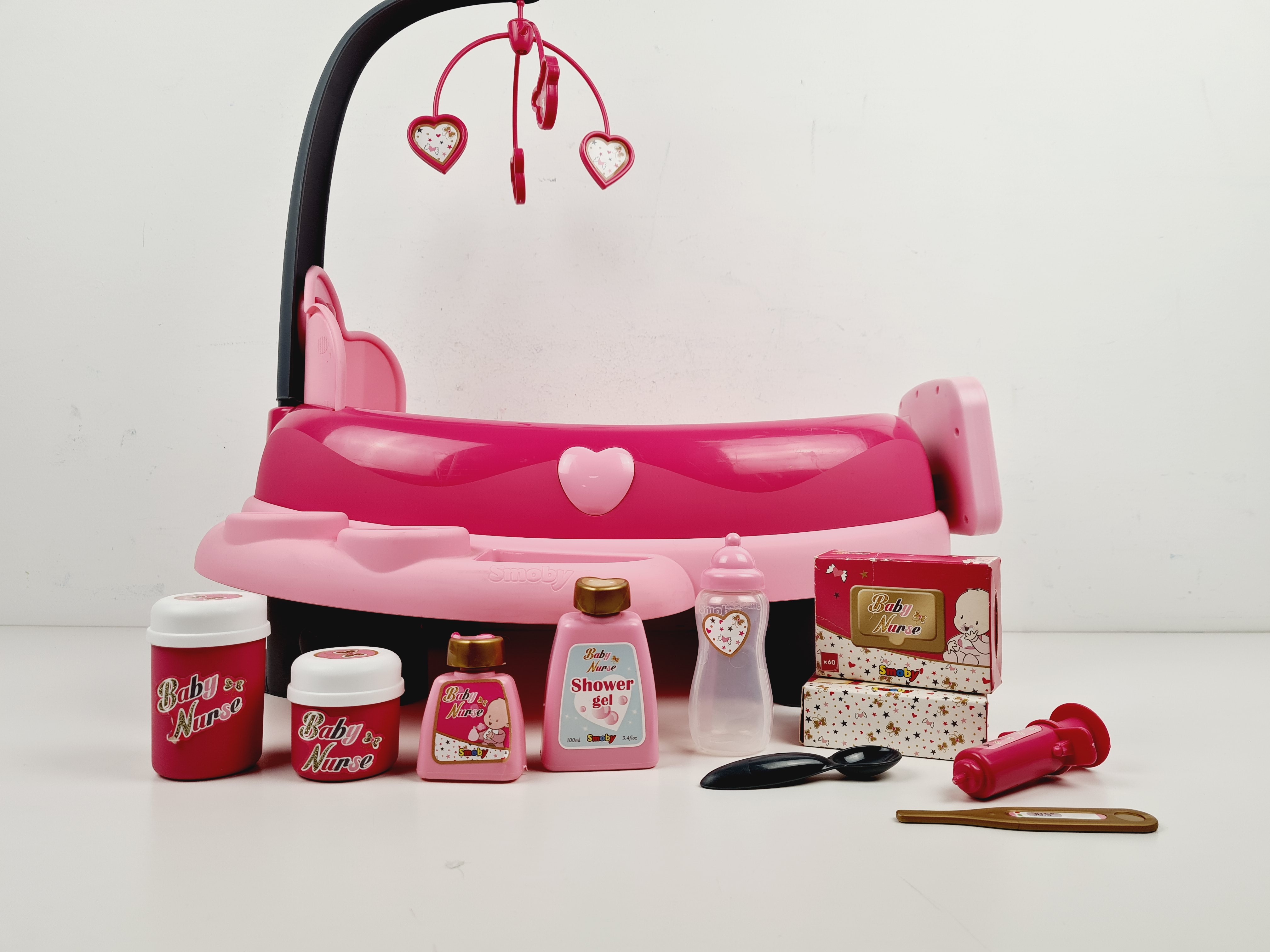 Voir photo 12 de Jeux d'imitation - Baignoire rose pour poupée 38 cm avec accessoires - Smoby Jeux d'imitation - Baignoire rose pour poupée 38 cm avec accessoires - Smoby Bon état reconditionné photo 12