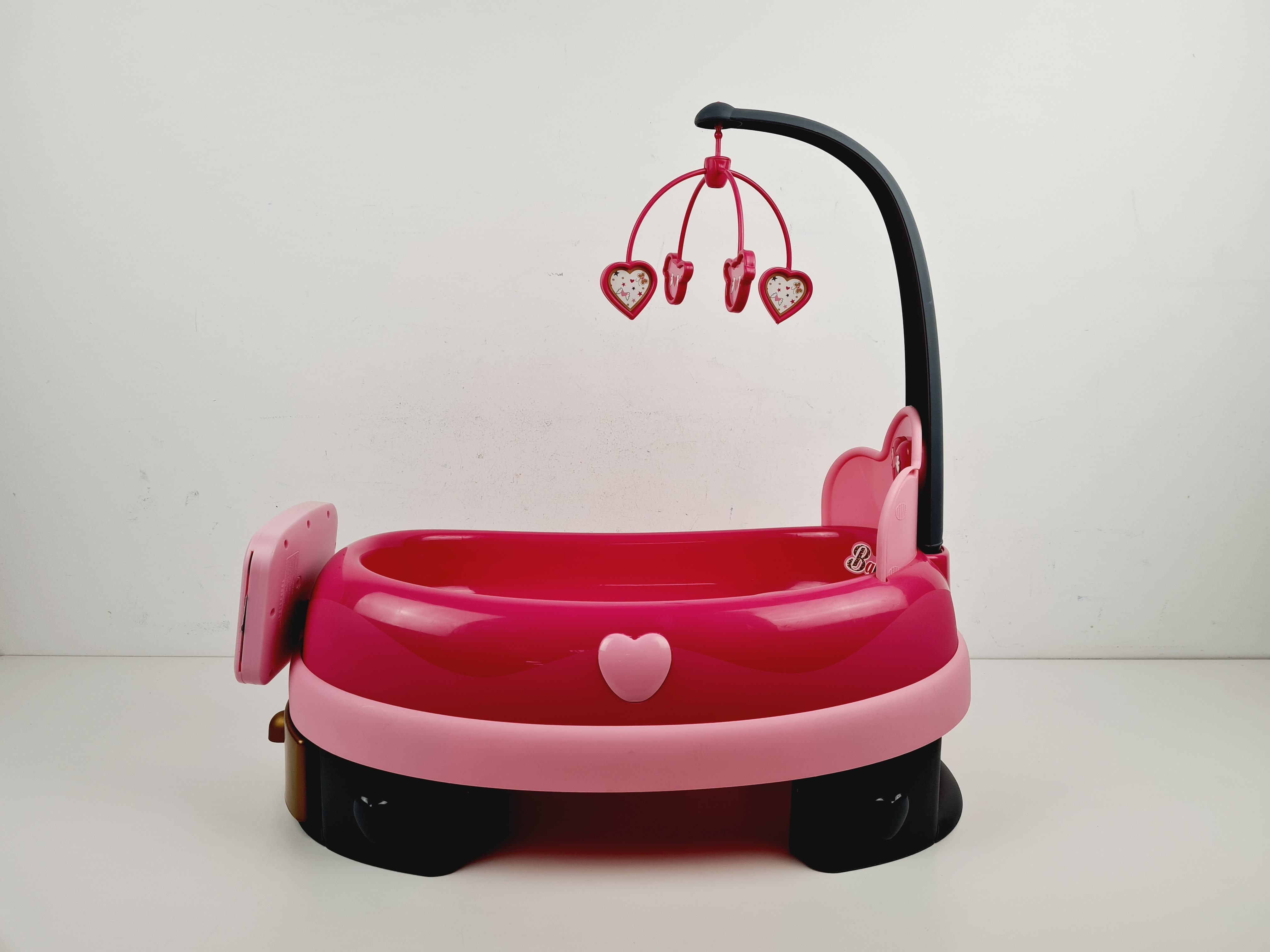 Voir photo 8 de Jeux d'imitation - Baignoire rose pour poupée 38 cm avec accessoires - Smoby Jeux d'imitation - Baignoire rose pour poupée 38 cm avec accessoires - Smoby Bon état reconditionné photo 8
