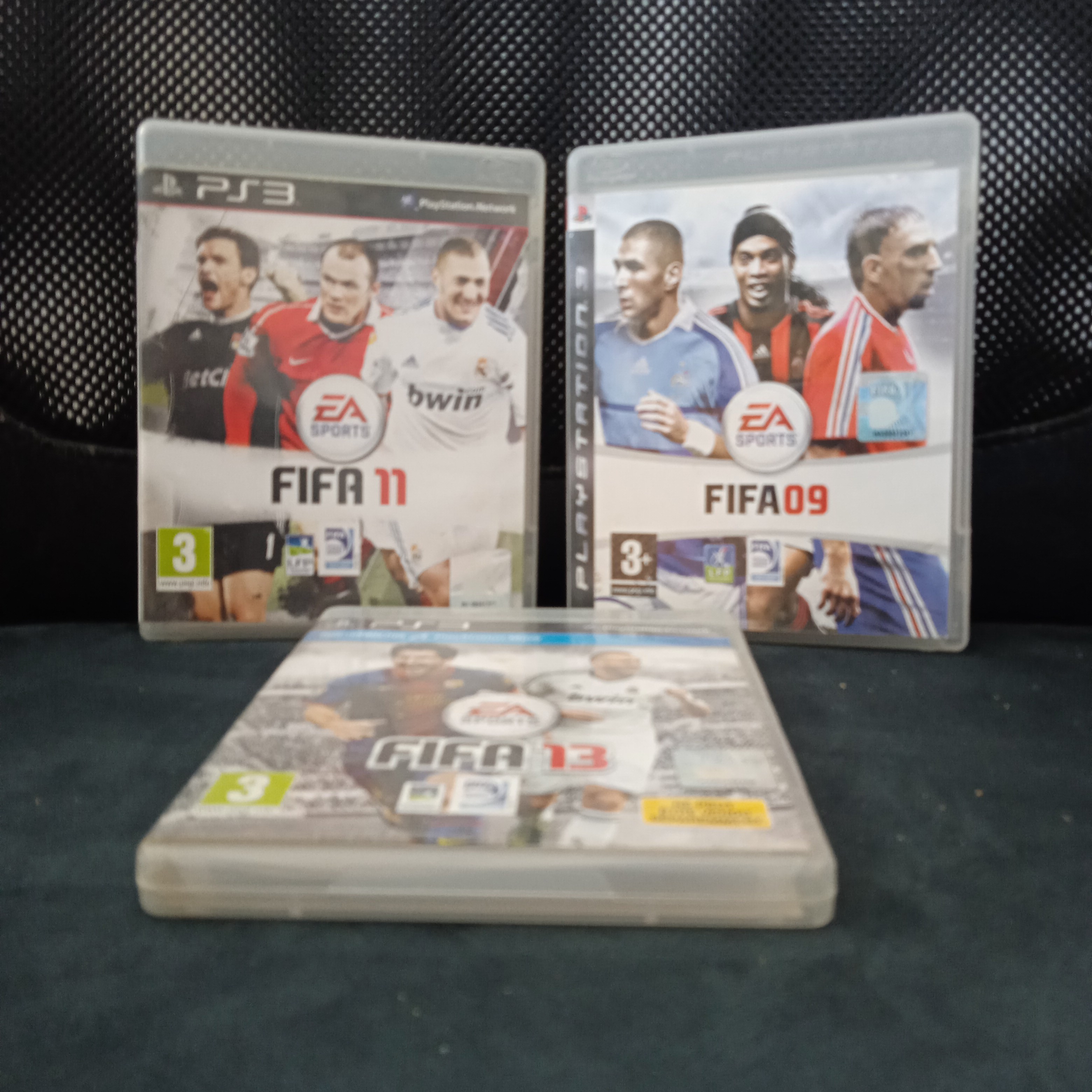 Voir photo 2 de Jeux PS3 FIFA 9, 11, 13 Jeux PS3 FIFA 9, 11, 13 Bon état reconditionné photo 2