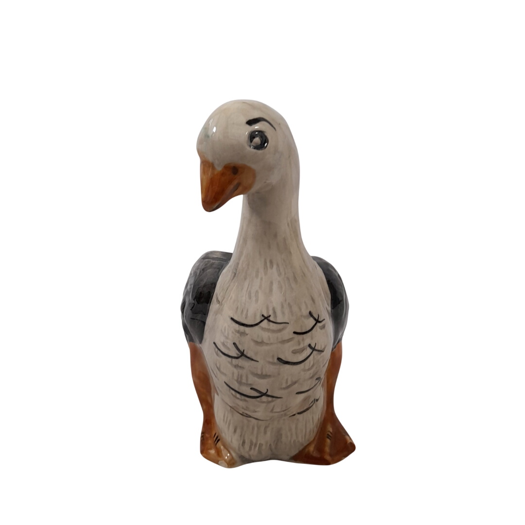 Jolie Oie en Céramique Vintage – Signée Cérabel Sarlat Très bon état - 15,00 € Jolie Oie en Céramique Vintage – Signée Cérabel Sarlat Très bon état reconditionné disponible sur Label Emmaüs
