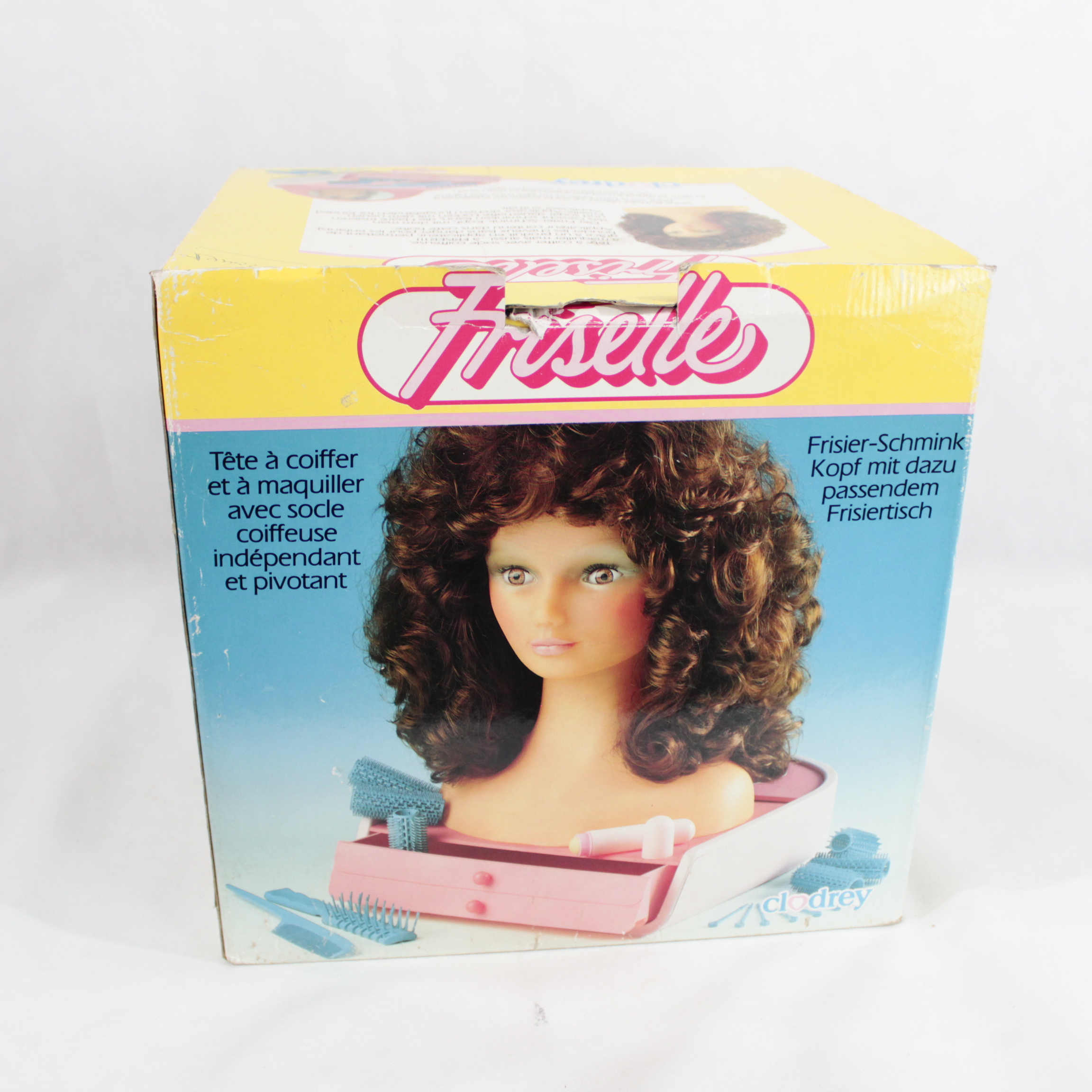 Voir photo 4 de Jolie tête à coiffer et à maquiller FRISETTE Jolie tête à coiffer et à maquiller FRISETTE Bon état reconditionné photo 4