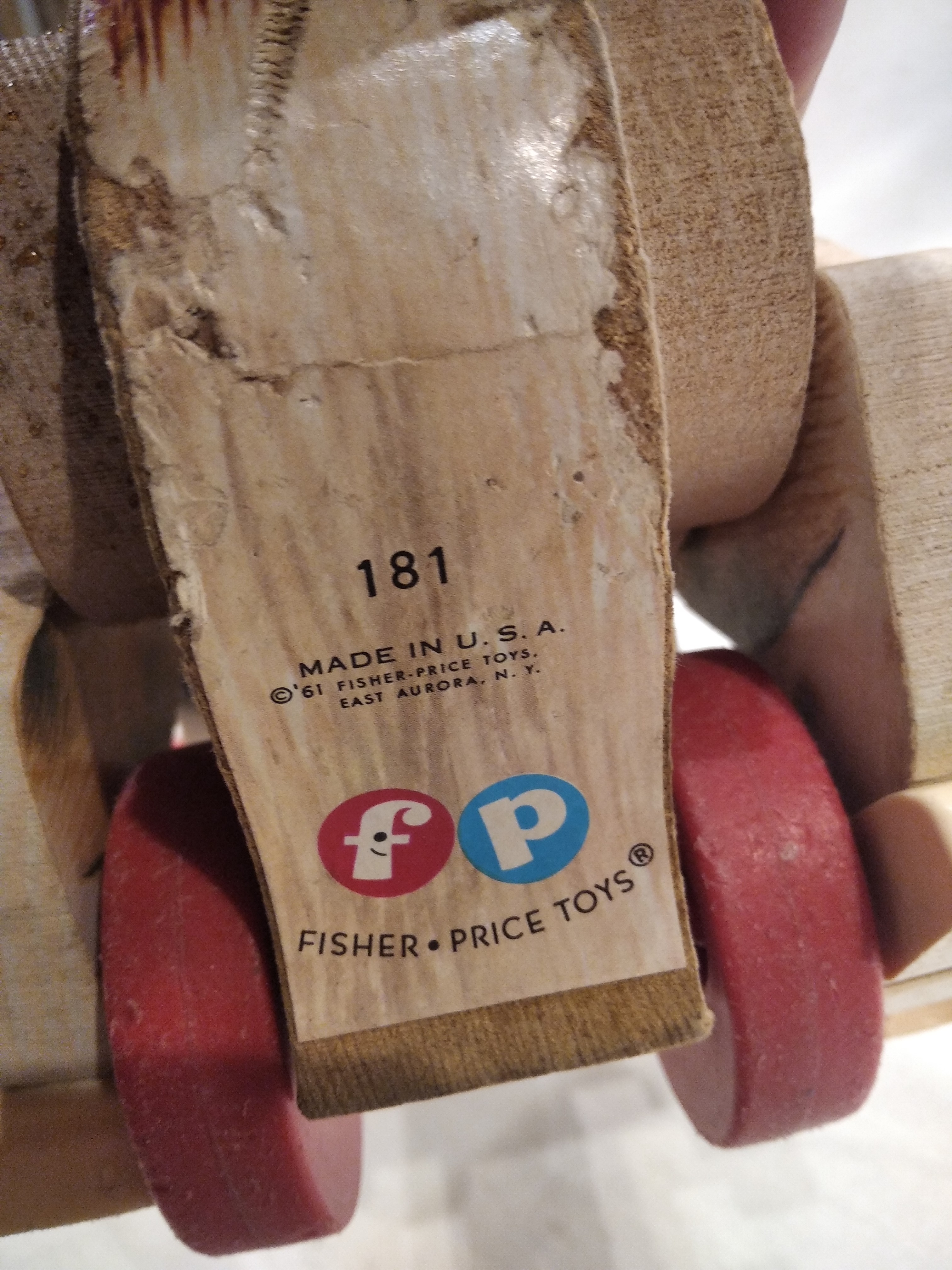 Voir photo 5 de Jouet ancien à tirer Fisher Price Snoopy Sniffer n°181 1961 Jouet ancien à tirer Fisher Price Snoopy Sniffer n°181 1961 Bon état reconditionné photo 5