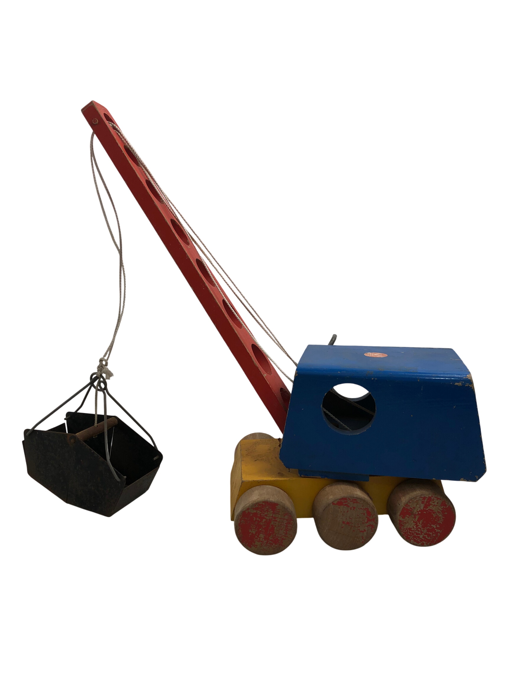 Acheter Jouet ancien, grue en bois "SPIEL GUT" État correct - 20,00 € Jouet ancien, grue en bois "SPIEL GUT" État correct reconditionné disponible sur Label Emmaüs