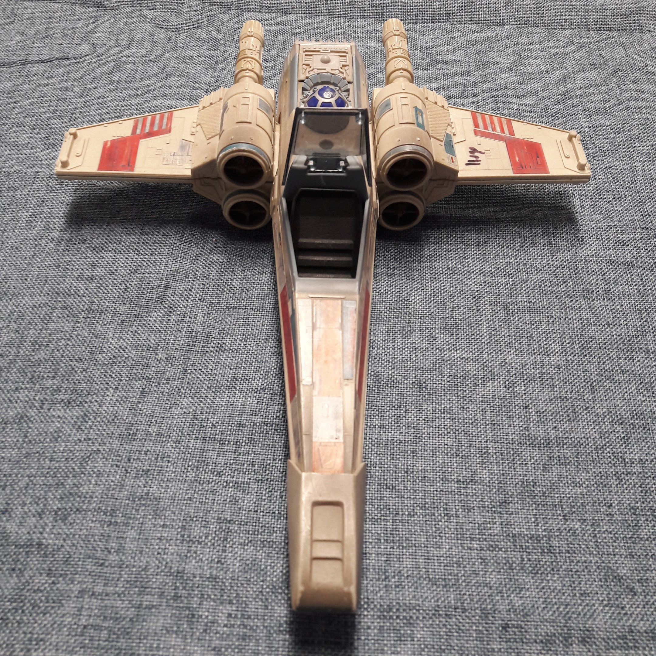 Voir photo 2 de Jouet ancien vaisseau tonka X-Wing Star Wars 1995 Jouet ancien vaisseau tonka X-Wing Star Wars 1995 reconditionné photo 2