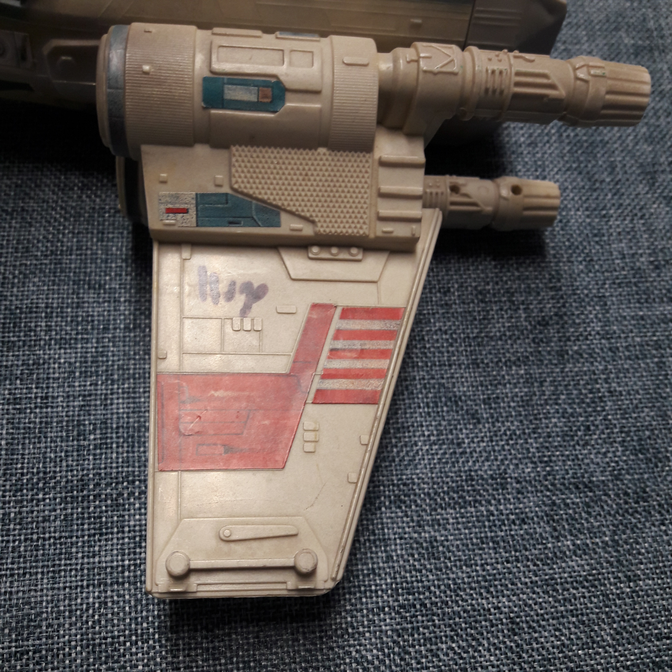 Voir photo 7 de Jouet ancien vaisseau tonka X-Wing Star Wars 1995 Jouet ancien vaisseau tonka X-Wing Star Wars 1995 reconditionné photo 7