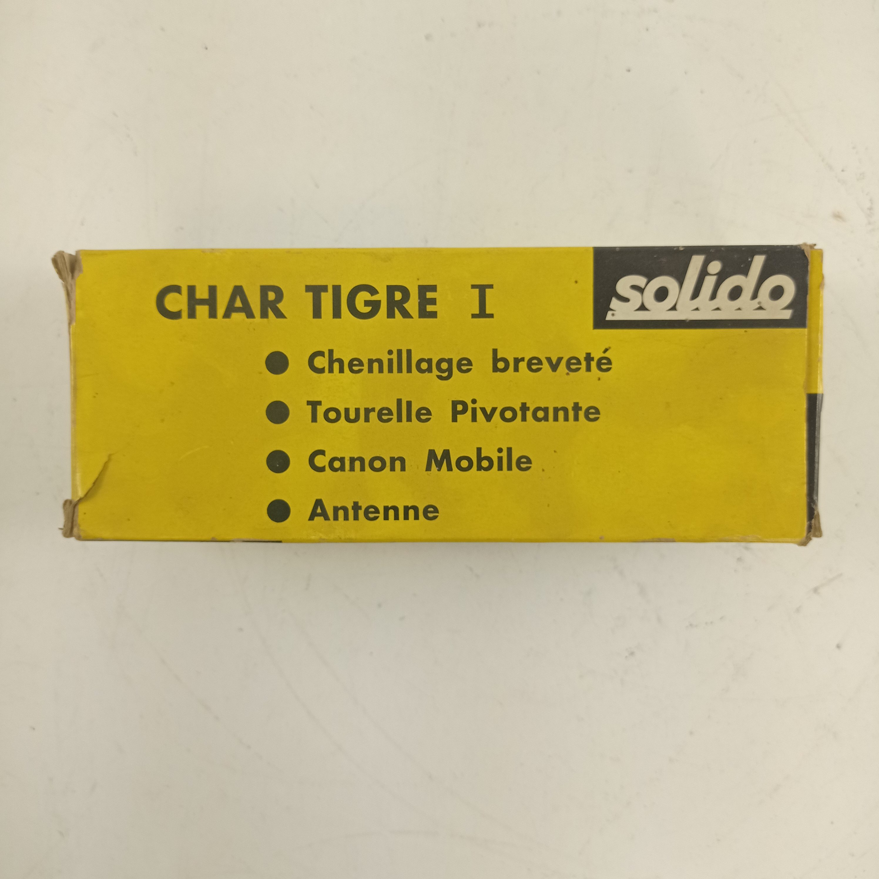 Voir photo 4 de Jouet collection, char tigre Solido, n°222 Jouet collection, char tigre Solido, n°222 Très bon état reconditionné photo 4
