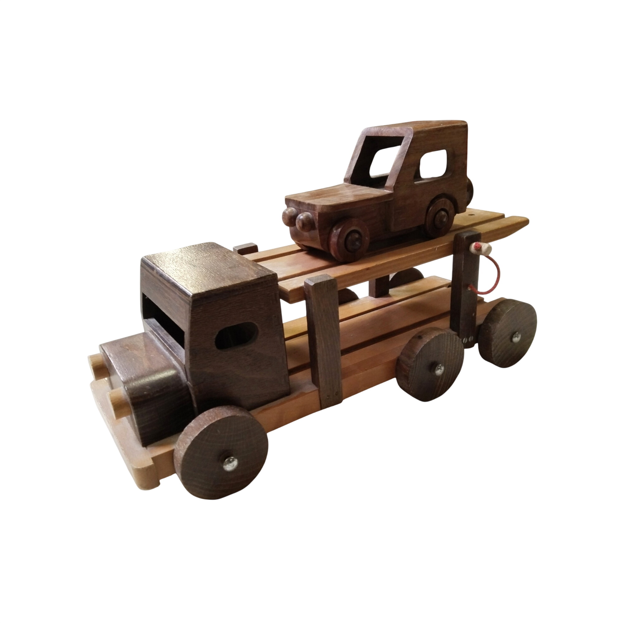 Jouet Vintage en bois Camion et voiture Très bon état - 42,00 € Jouet Vintage en bois Camion et voiture Très bon état reconditionné disponible sur Label Emmaüs