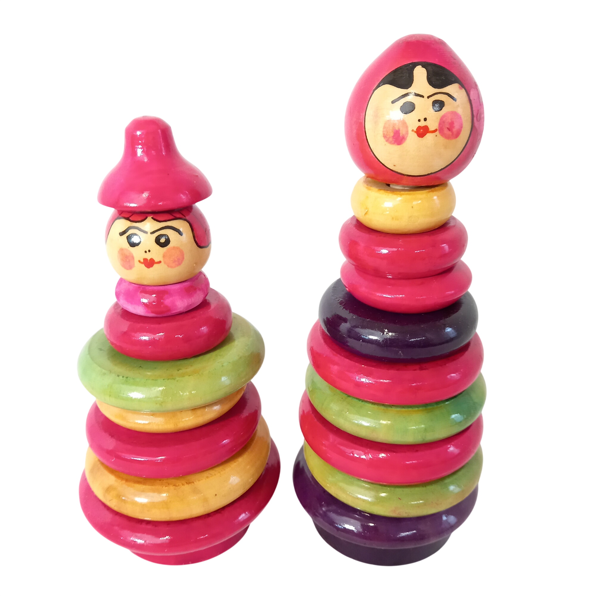 Acheter Jouets russes empilables en bois, visage matriochka Bon état - 19,00 € Jouets russes empilables en bois, visage matriochka Bon état reconditionné disponible sur Label Emmaüs