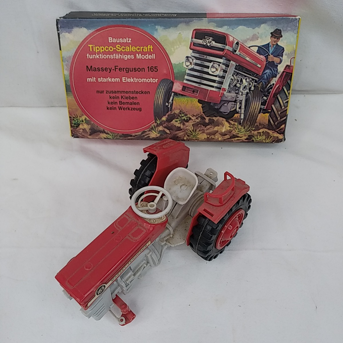 Voir photo 2 de Jouets tracteurs massey-fergusson 165 Jouets tracteurs massey-fergusson 165 Bon état reconditionné photo 2
