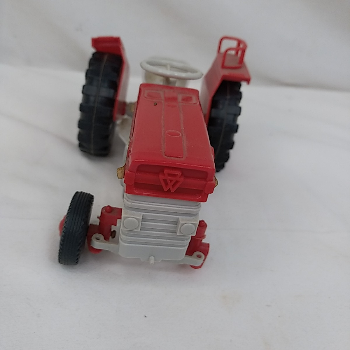 Voir photo 6 de Jouets tracteurs massey-fergusson 165 Jouets tracteurs massey-fergusson 165 Bon état reconditionné photo 6