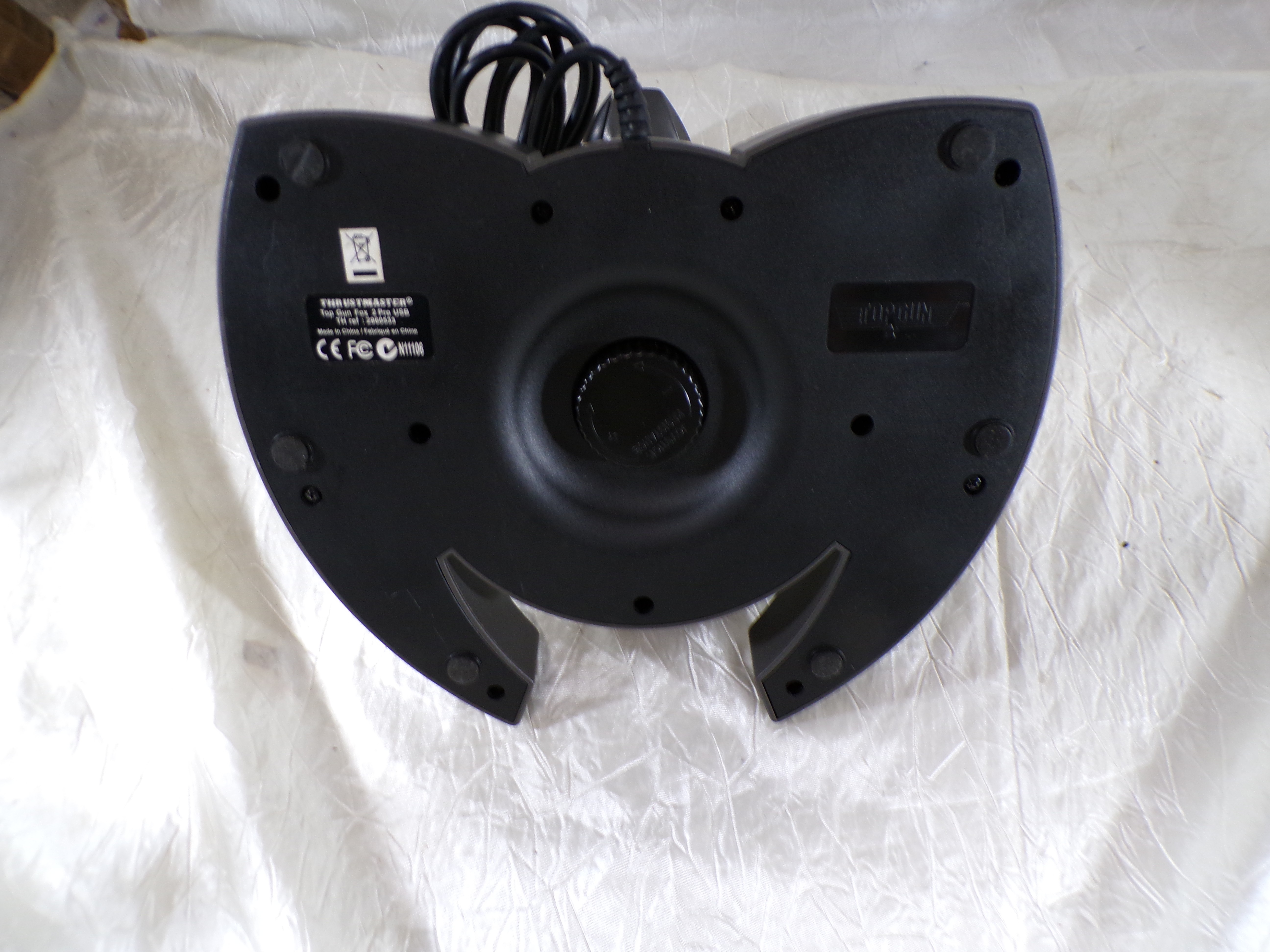 Voir photo 3 de Joystick Thrustmaster Top Gun Joystick Thrustmaster Top Gun Très bon état reconditionné photo 3