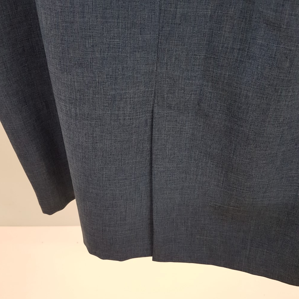Voir photo 5 de Jupe bleu chiné - SANS MARQUE - Taille 54 Jupe bleu chiné - SANS MARQUE - Taille 54 Bon état reconditionné photo 5