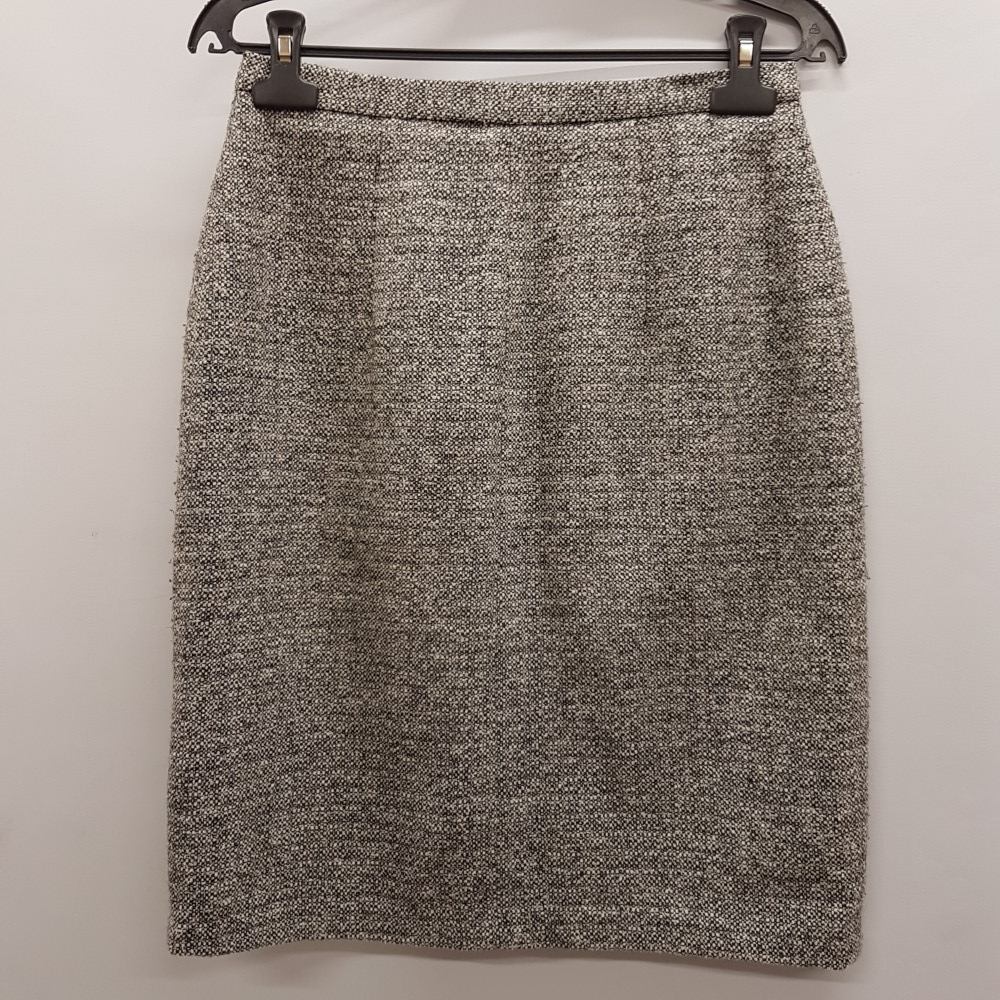 Voir photo 2 de Jupe en tweed bleu-gris - JACQUELINE RIU - Taille 42 Jupe en tweed bleu-gris - JACQUELINE RIU - Taille 42 Très bon état reconditionné photo 2